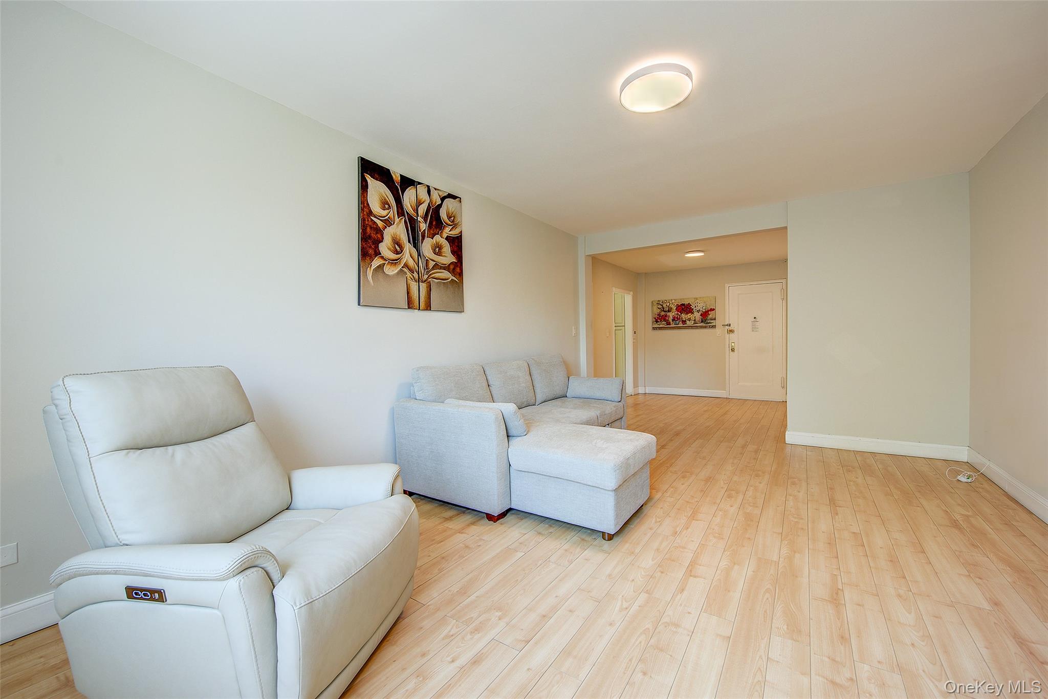 37-50 87th Street 3e Property Photo 6