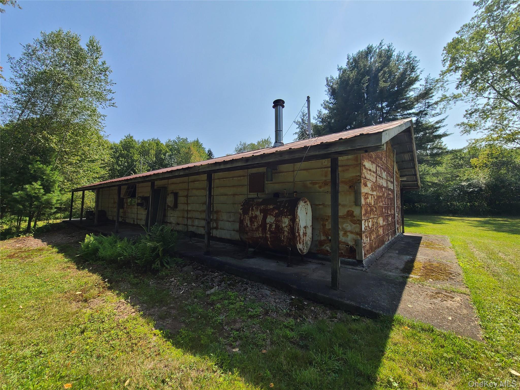 153 Shore Road Property Photo 9