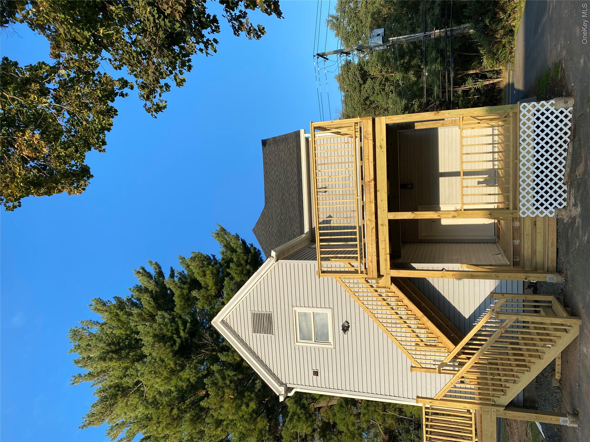 113 S Route 303 Property Photo 1