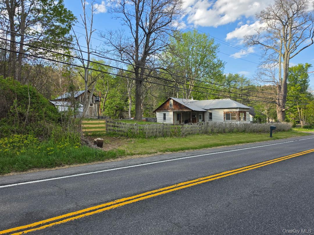 1 Jackson Drive Property Photo 2