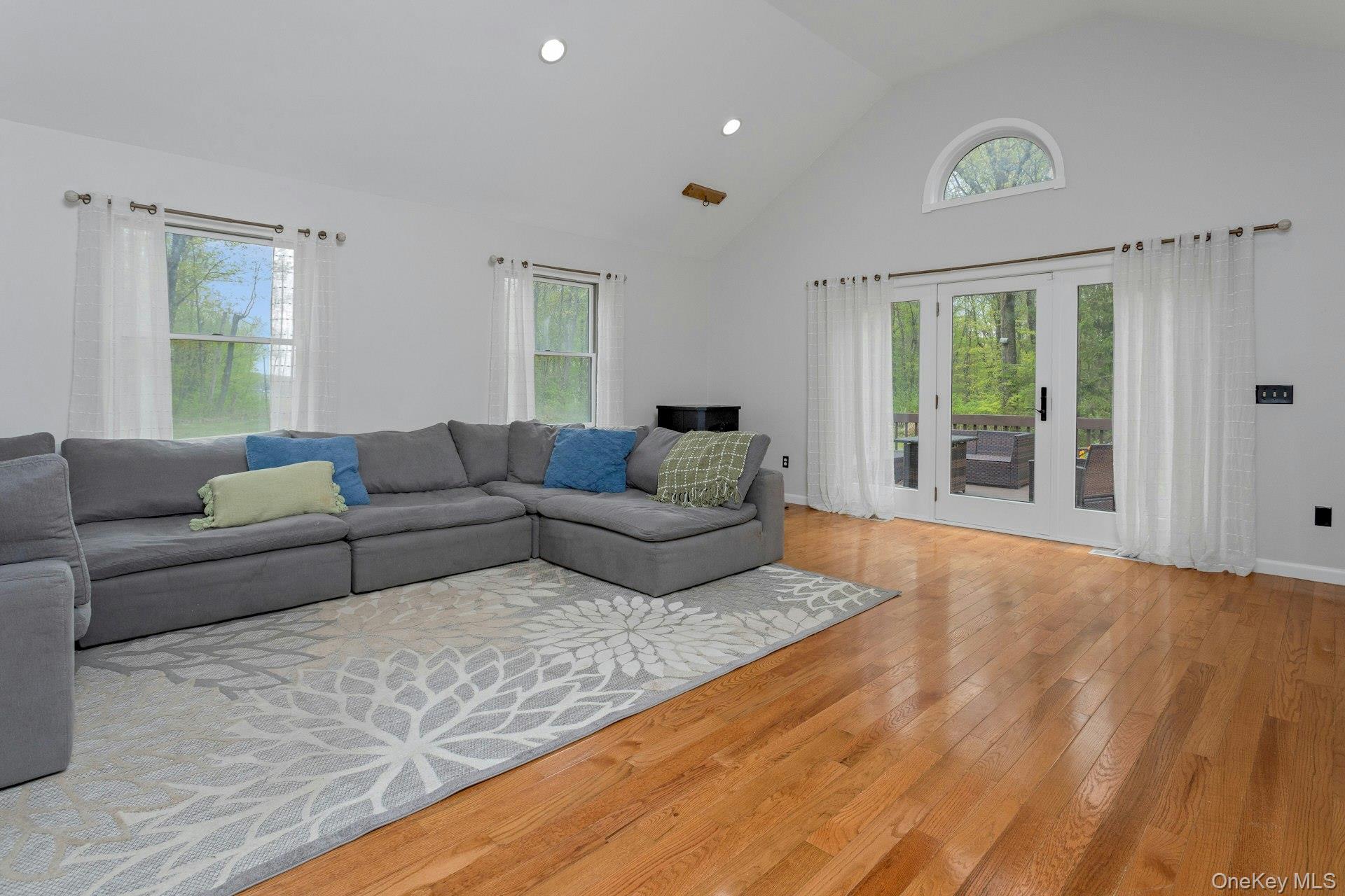 256 Hammond Hill Road Property Photo 3