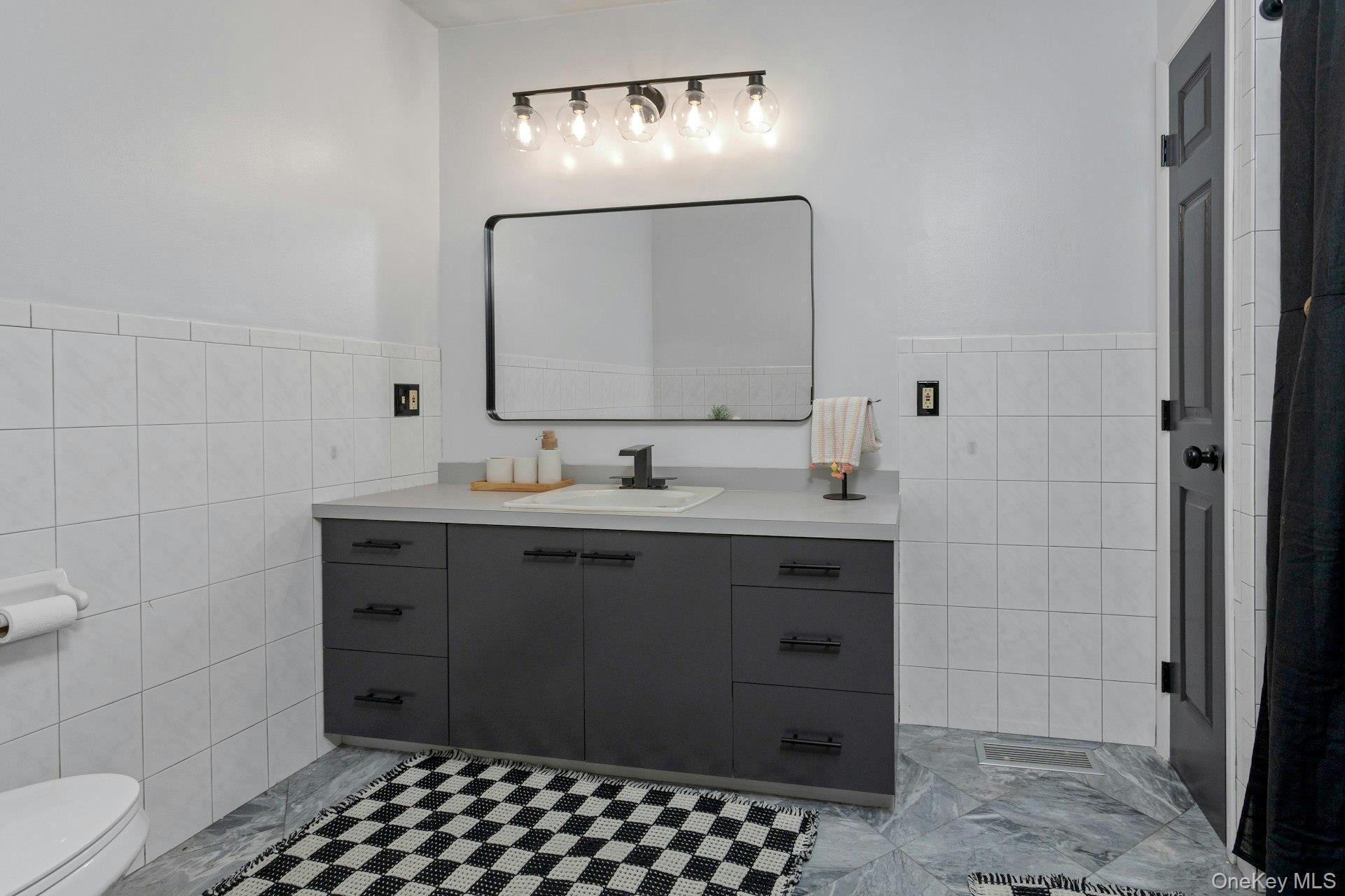 256 Hammond Hill Road Property Photo 11