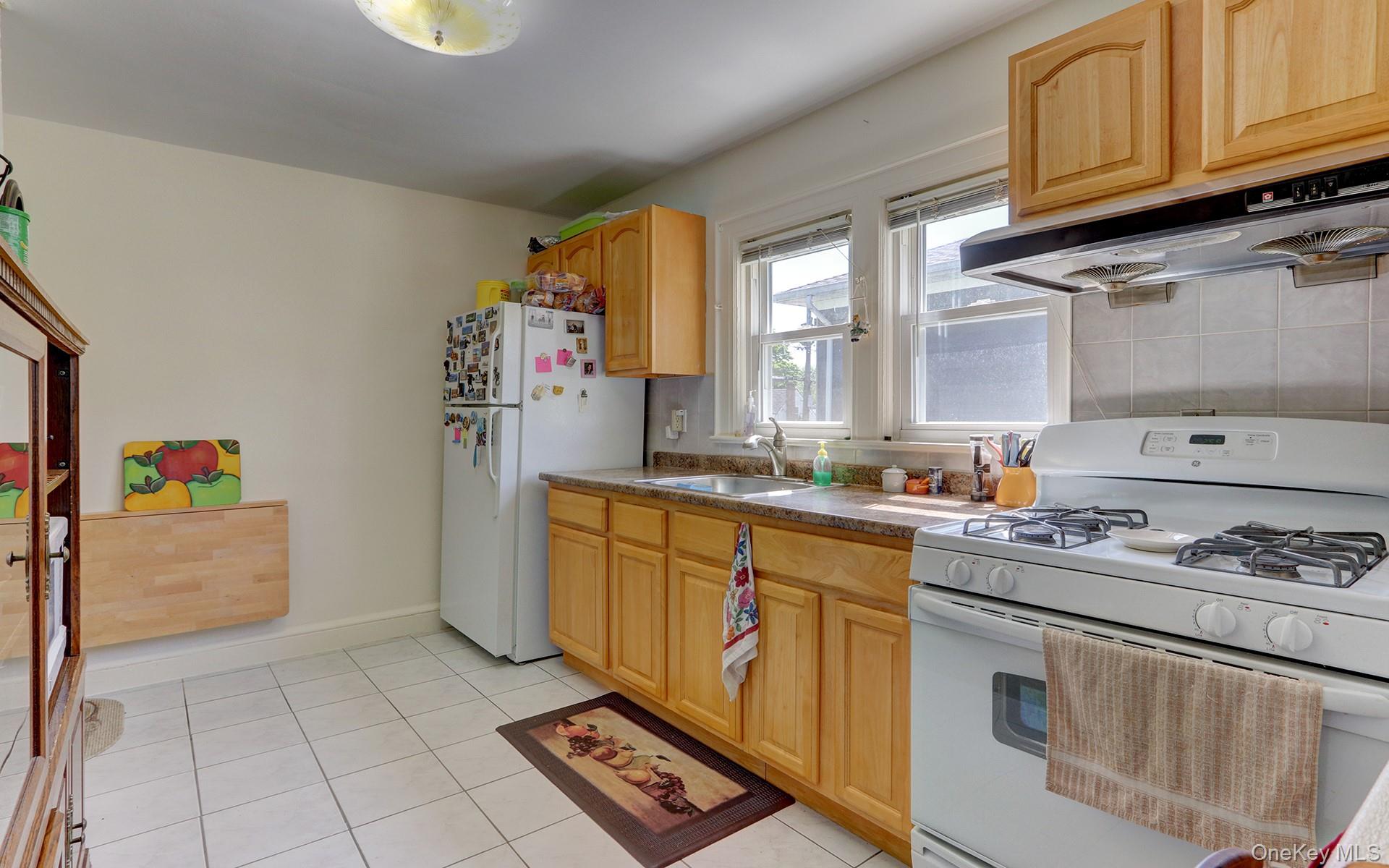 54 Mckinley Avenue Property Photo 7
