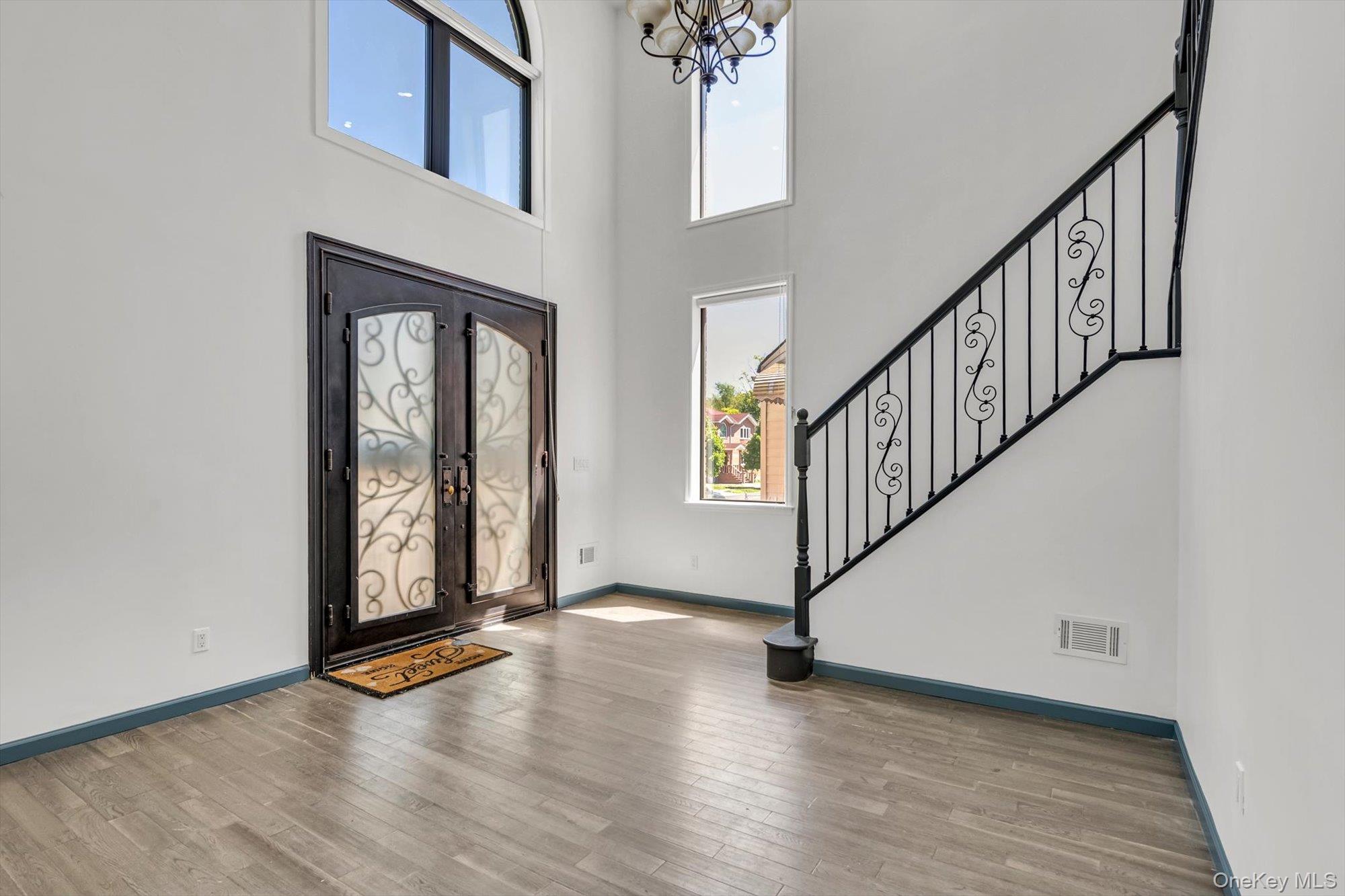 4920 167th Street Property Photo 3