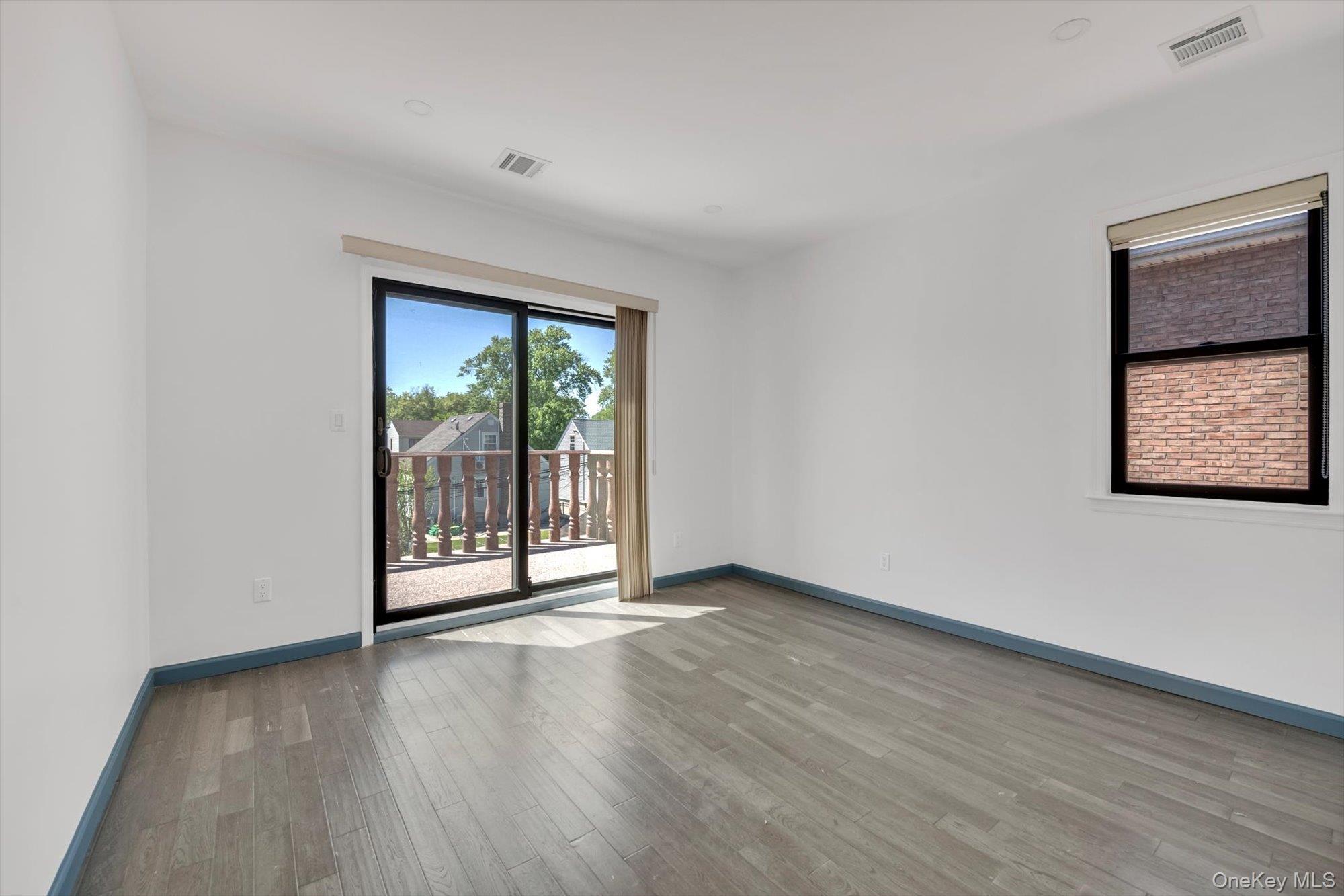 4920 167th Street Property Photo 17