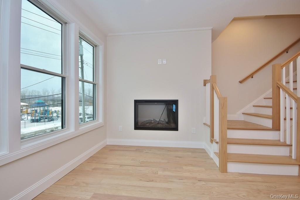 32 Andrews Lane Property Photo 5