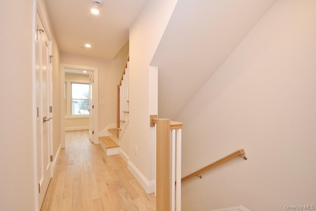 32 Andrews Lane Property Photo 15