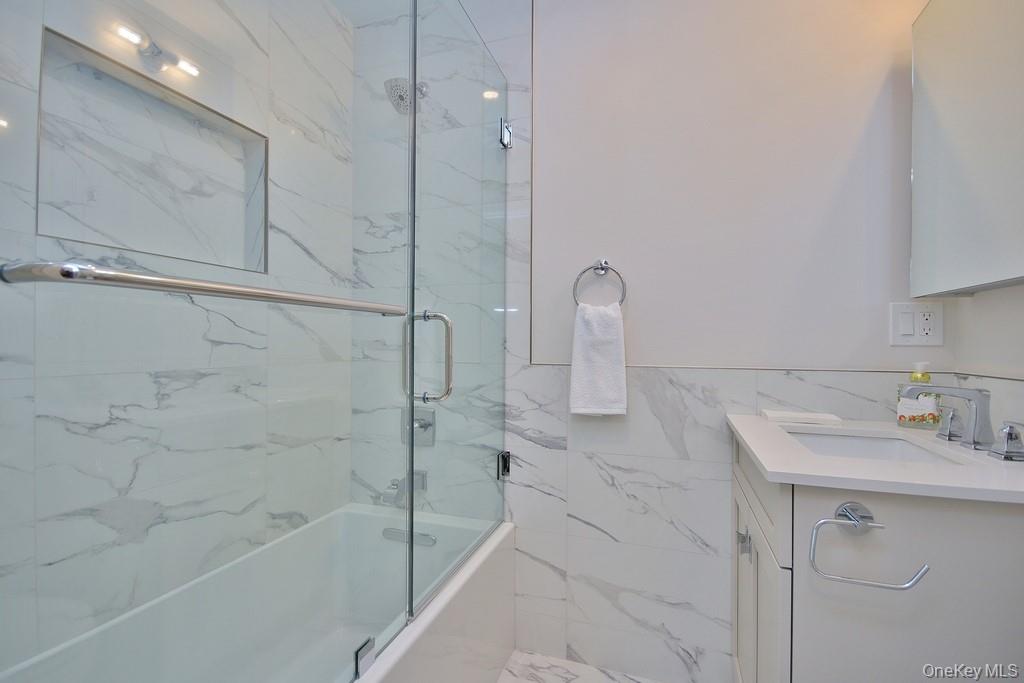 32 Andrews Lane Property Photo 22