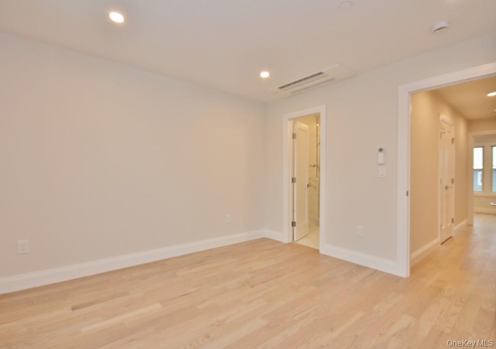 32 Andrews Lane Property Photo 30