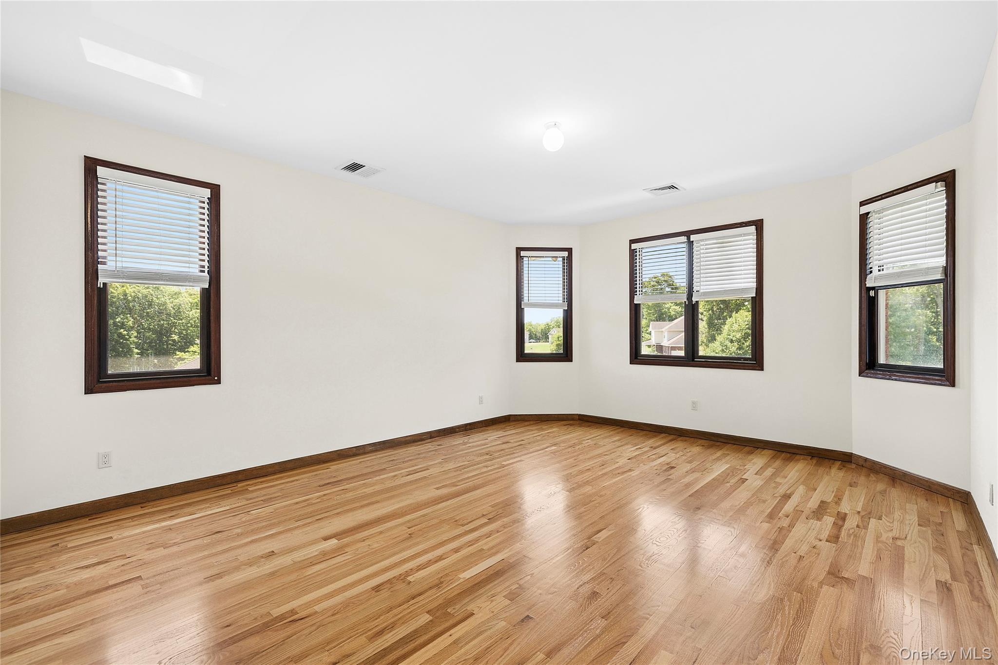 52 Mastro Road Property Photo 8