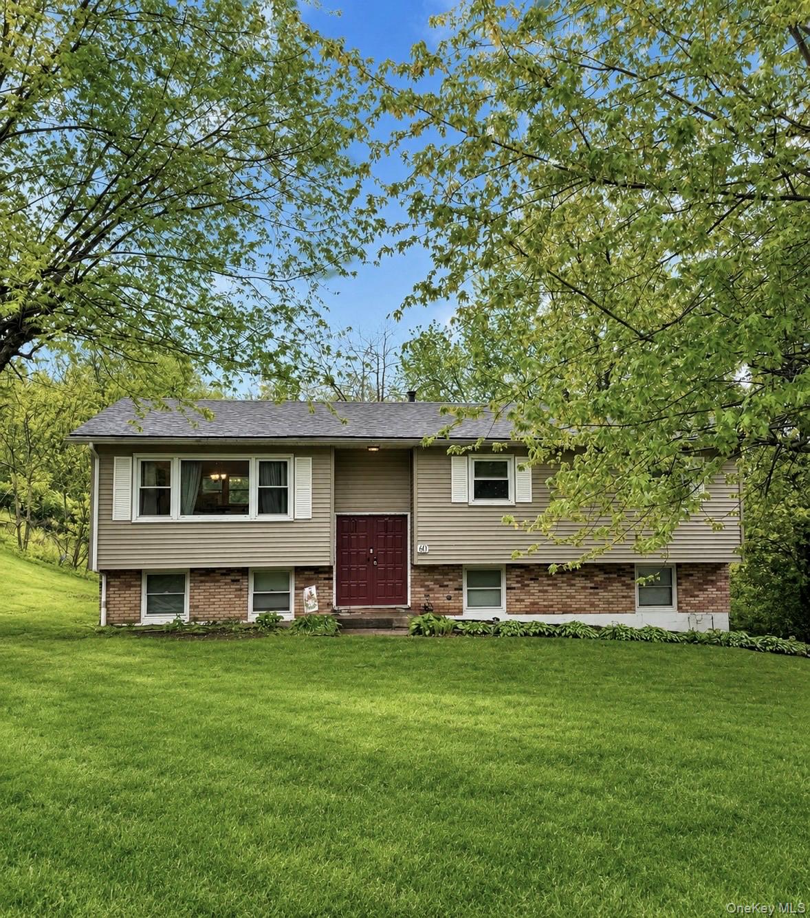 60 Mayer Drive Property Photo 1