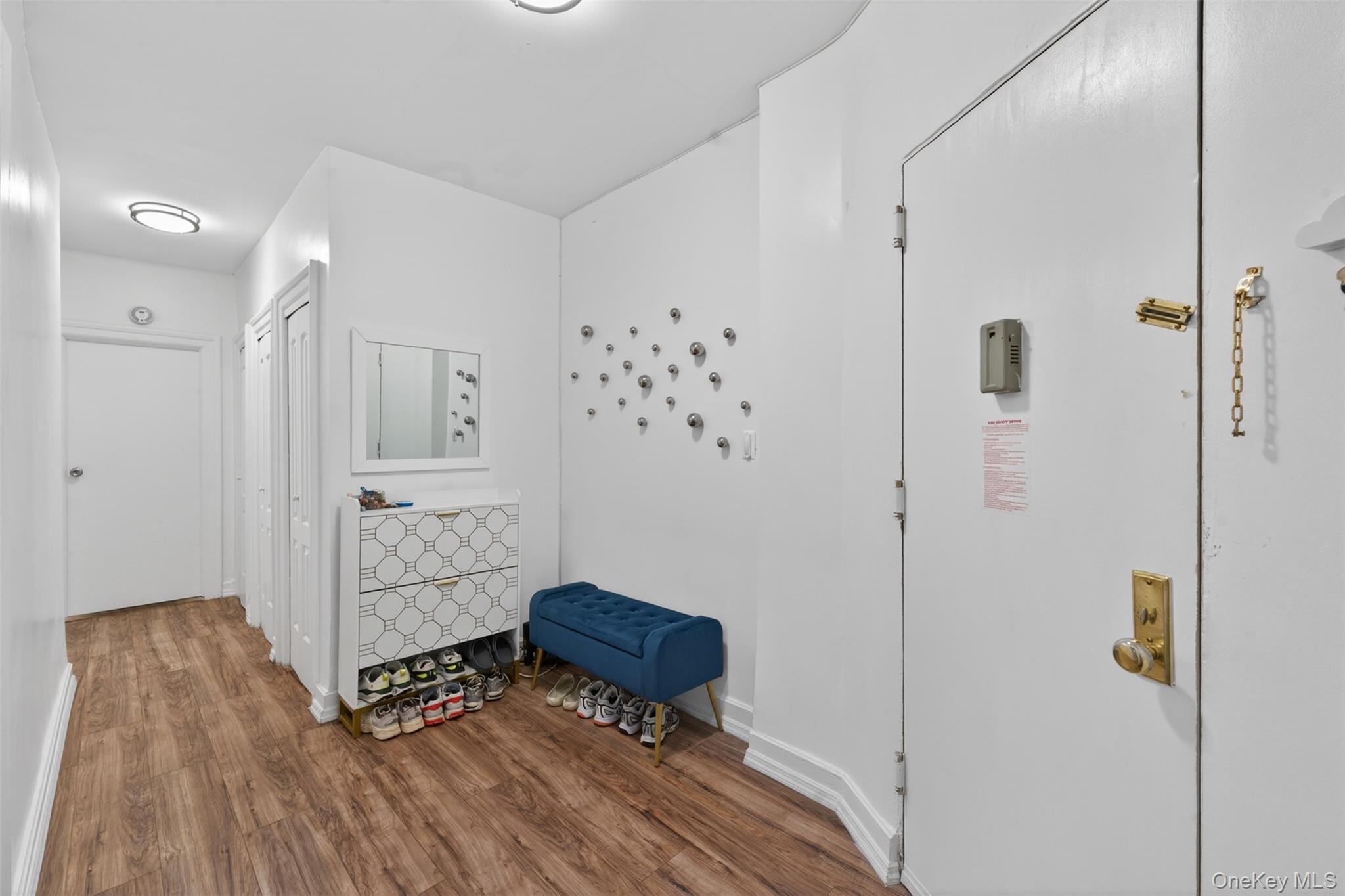 941 Jerome Avenue 5b Property Photo 12