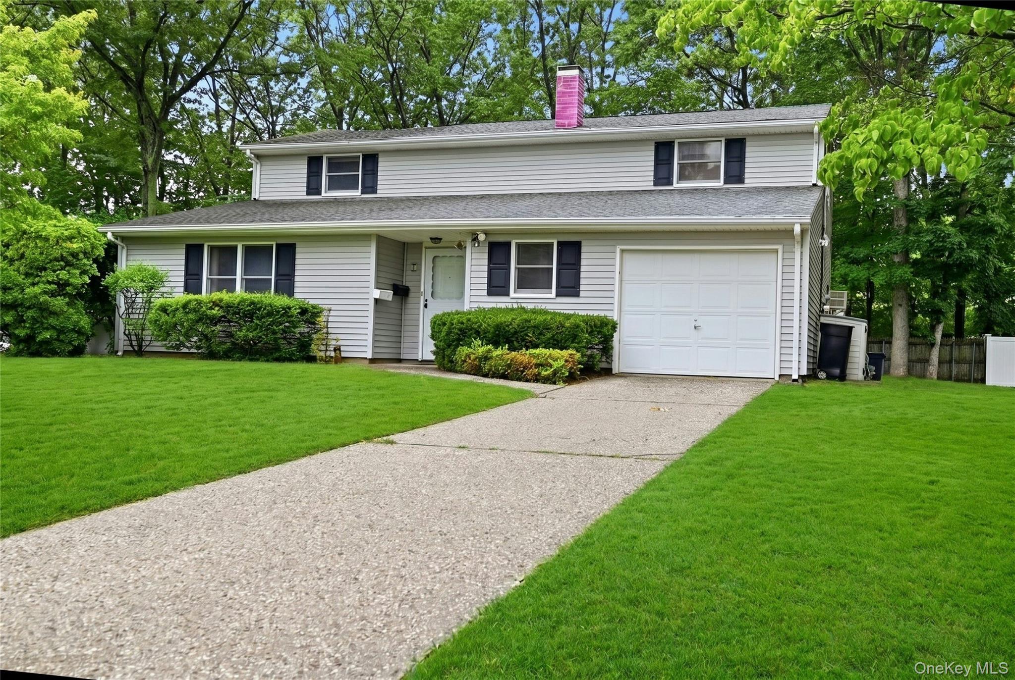 2 Cub Road Property Photo 2