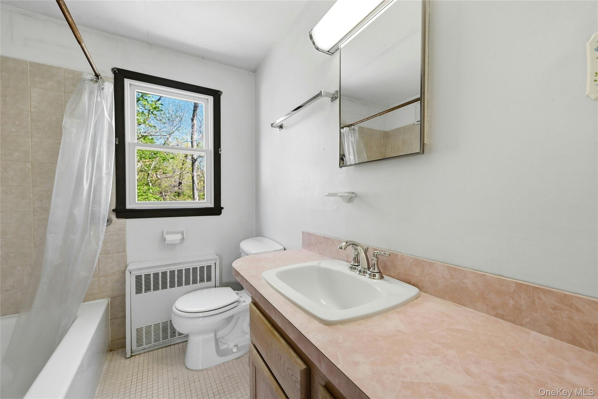 9 Robinson Street Property Photo 23