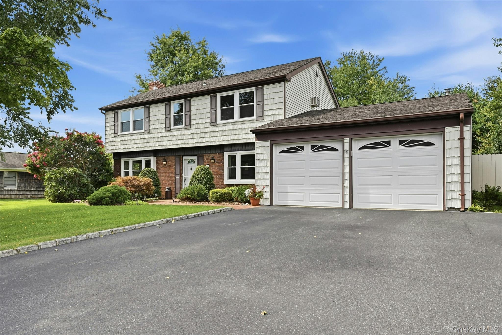 20 Hastings Drive Property Photo 2