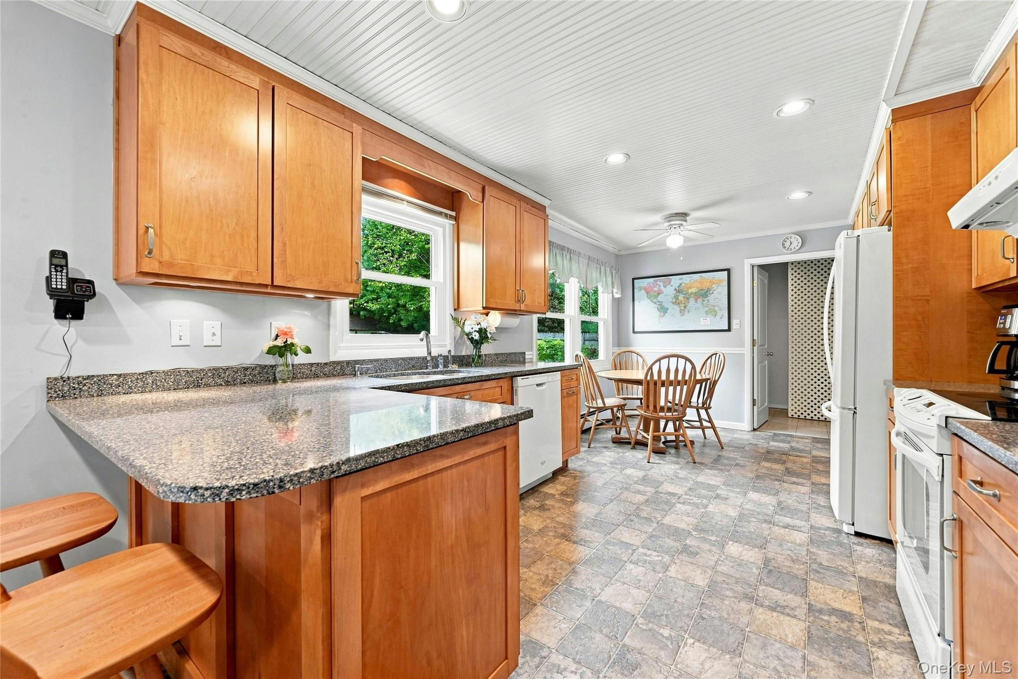 20 Hastings Drive Property Photo 13