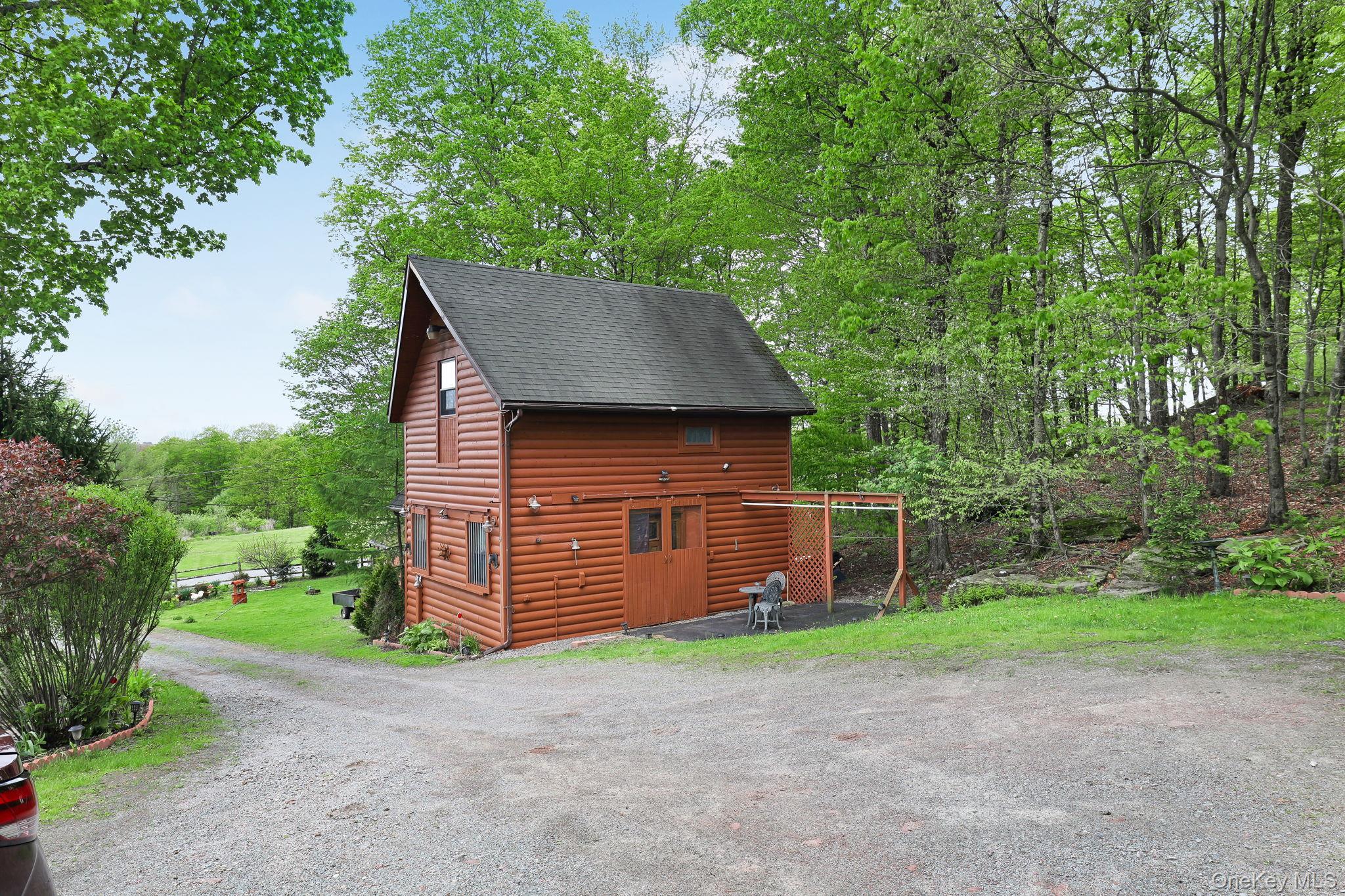 969 Hurd Road Property Photo 24