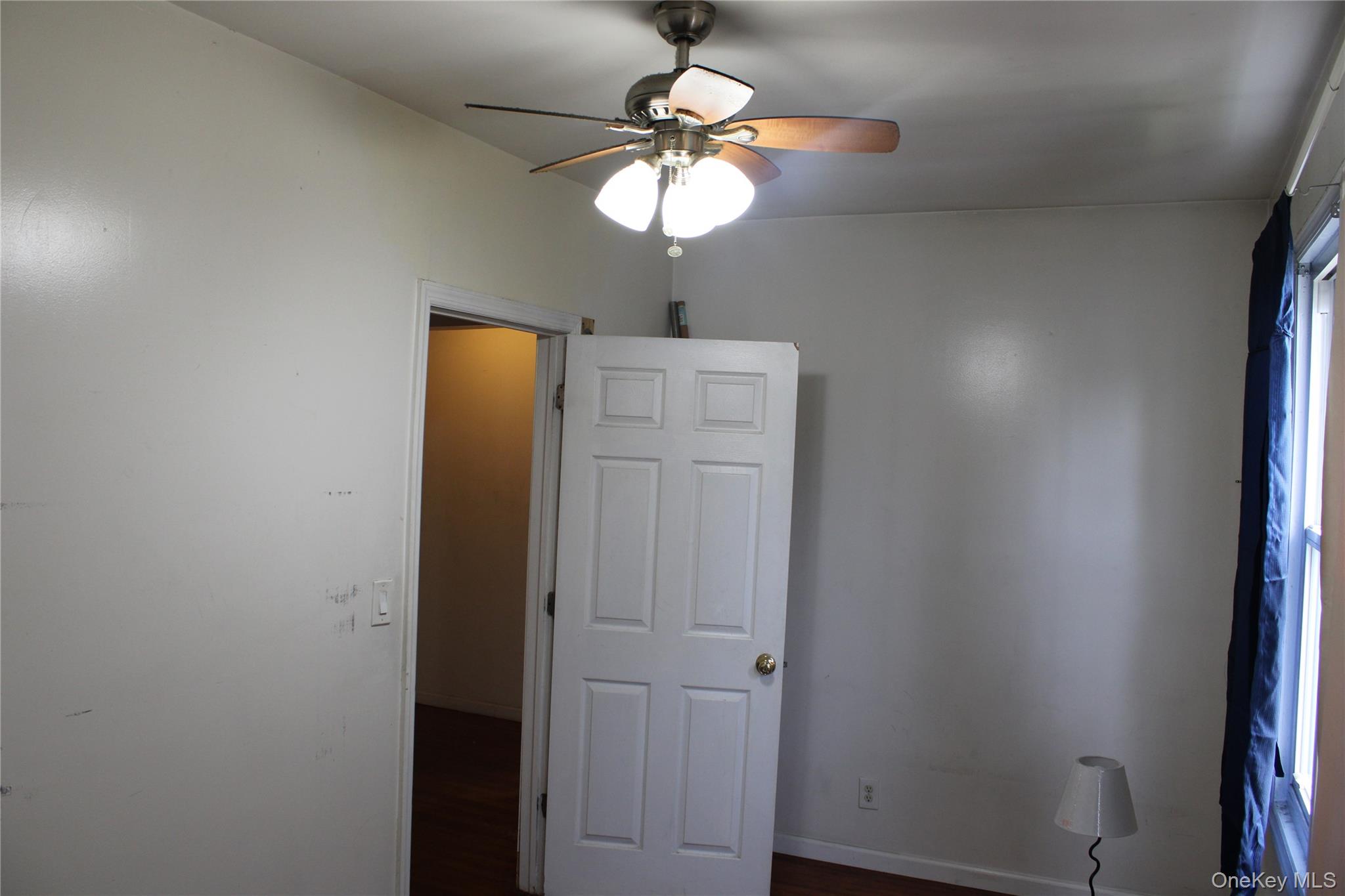 219-22 132nd Road Property Photo 15