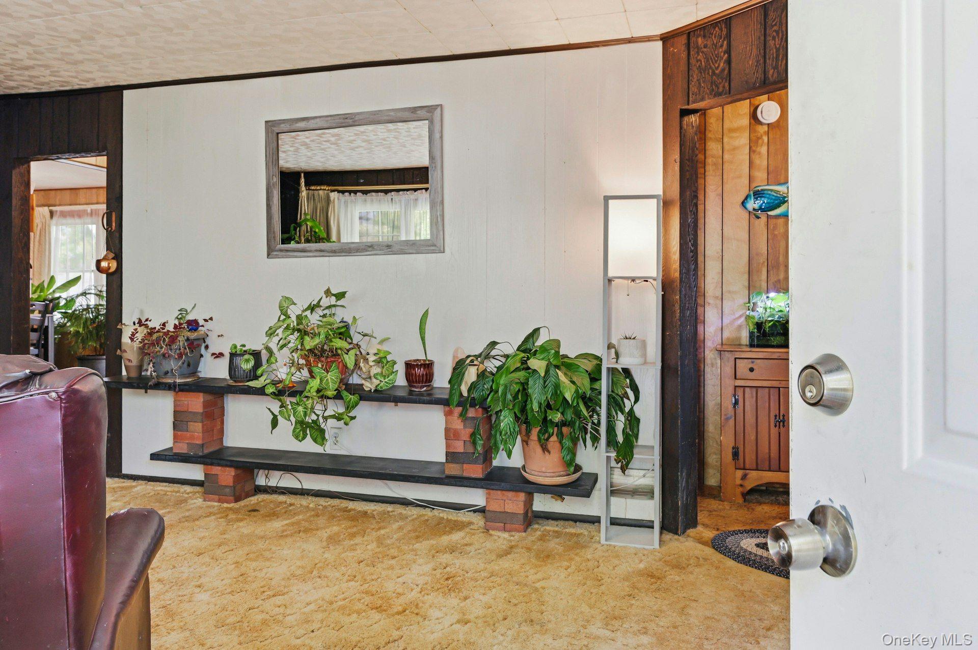 100 Avenue B Property Photo 5