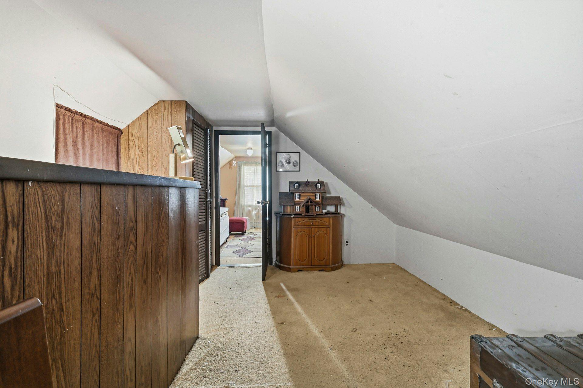 100 Avenue B Property Photo 20