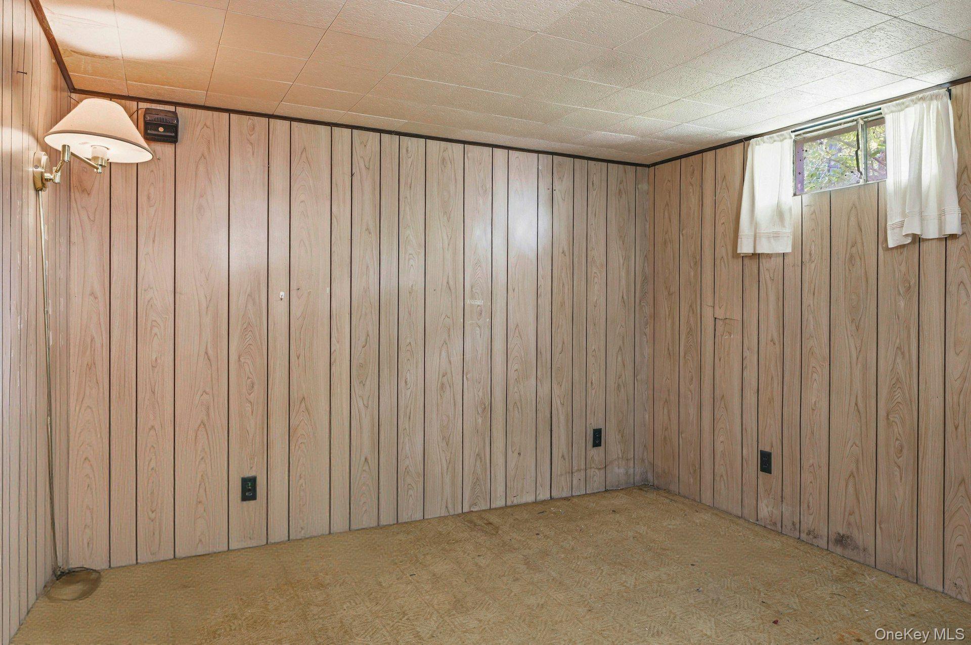 100 Avenue B Property Photo 22