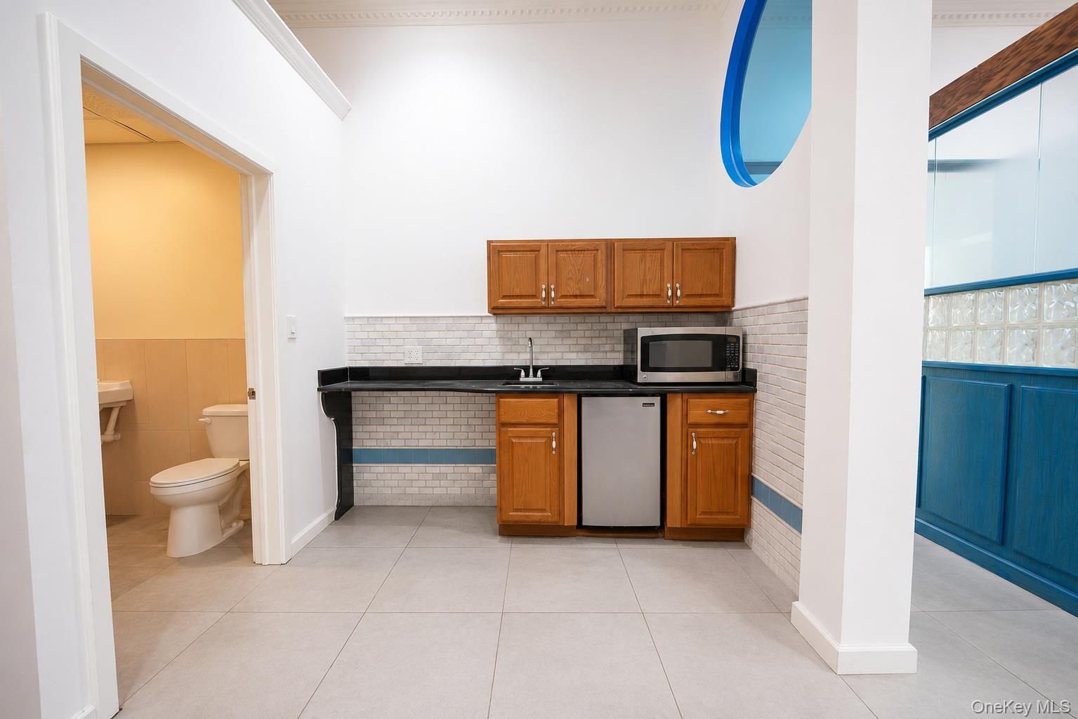 12417 18th Avenue Office Property Photo 6