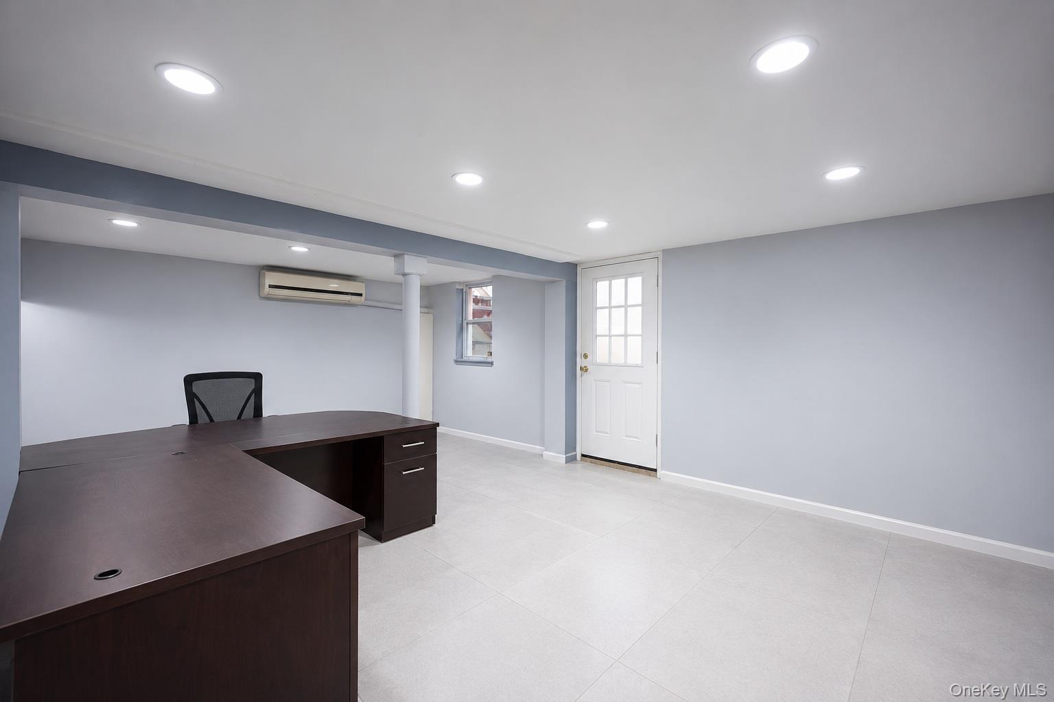 12417 18th Avenue Office Property Photo 9