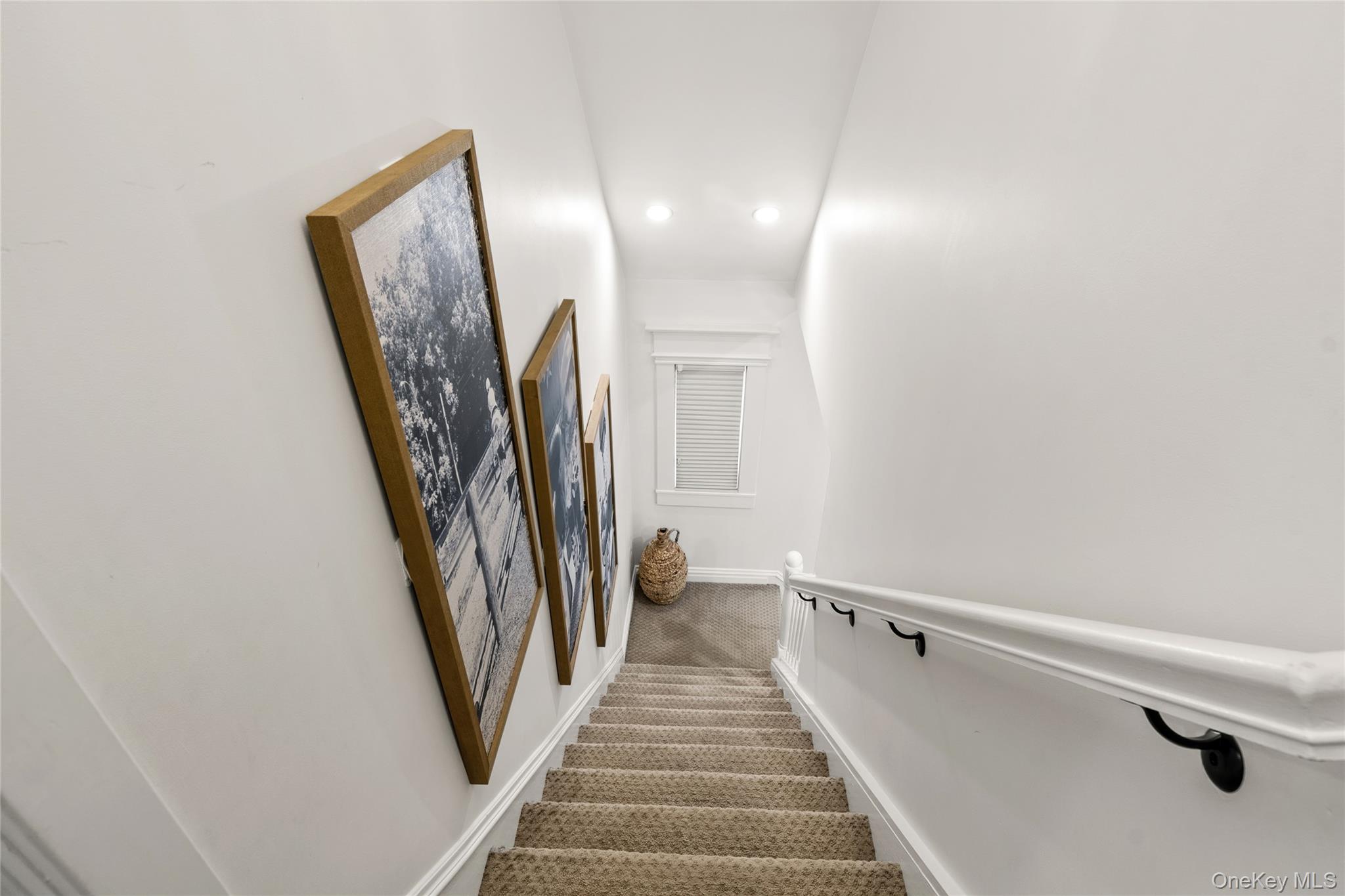 1821 Tenbroeck Avenue Property Photo 11