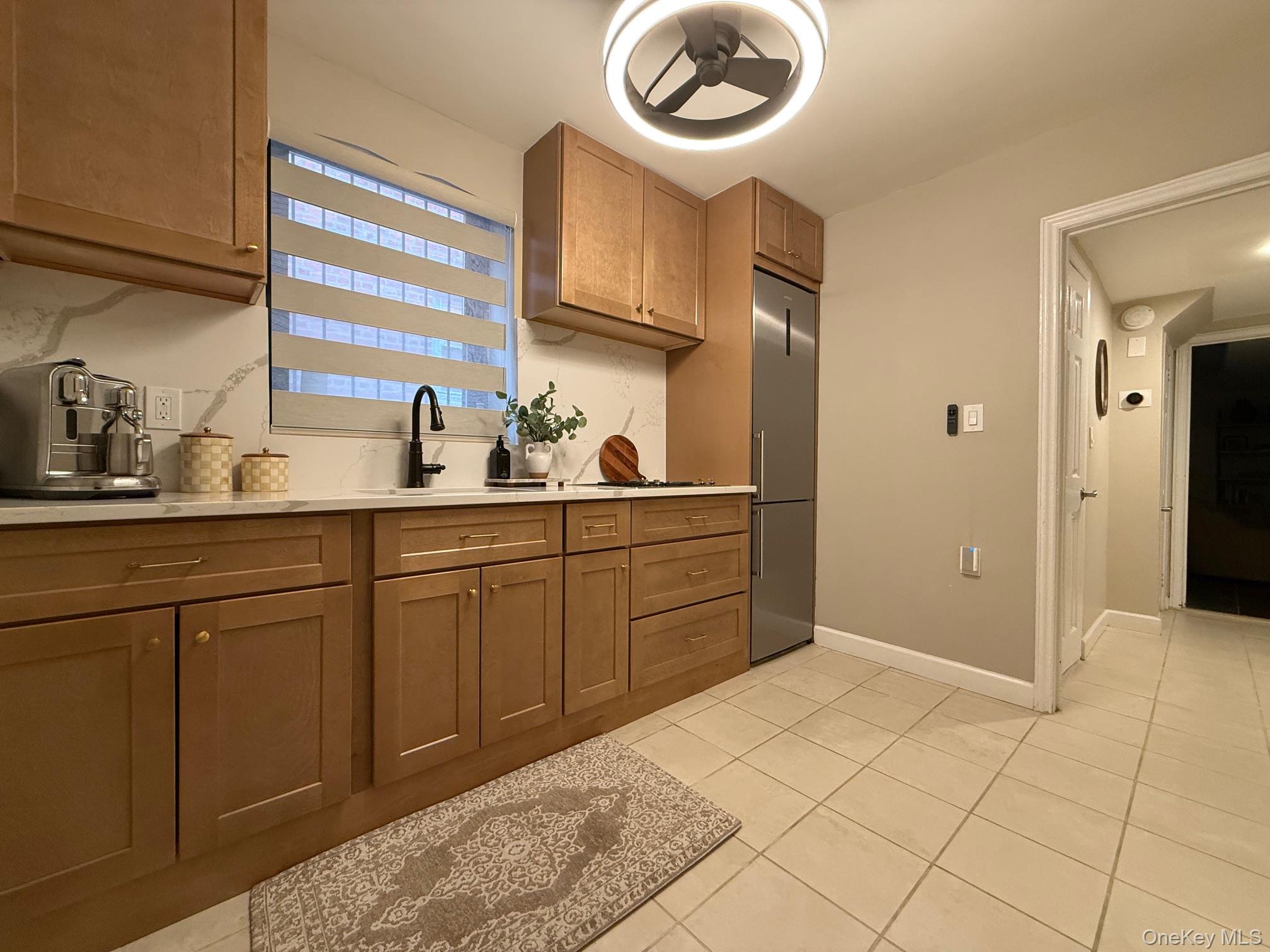 1821 Tenbroeck Avenue Property Photo 16