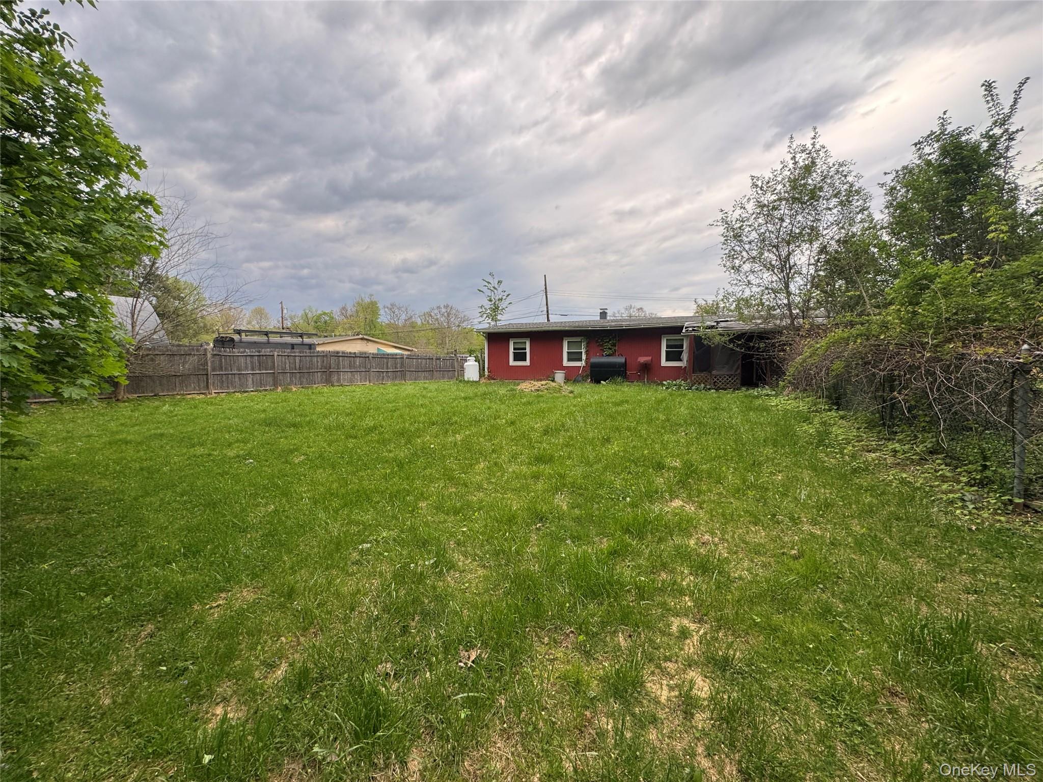 12 Park Circle Property Photo 3