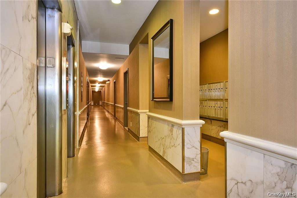 12 Old Mamaroneck Road 7k Property Photo 22