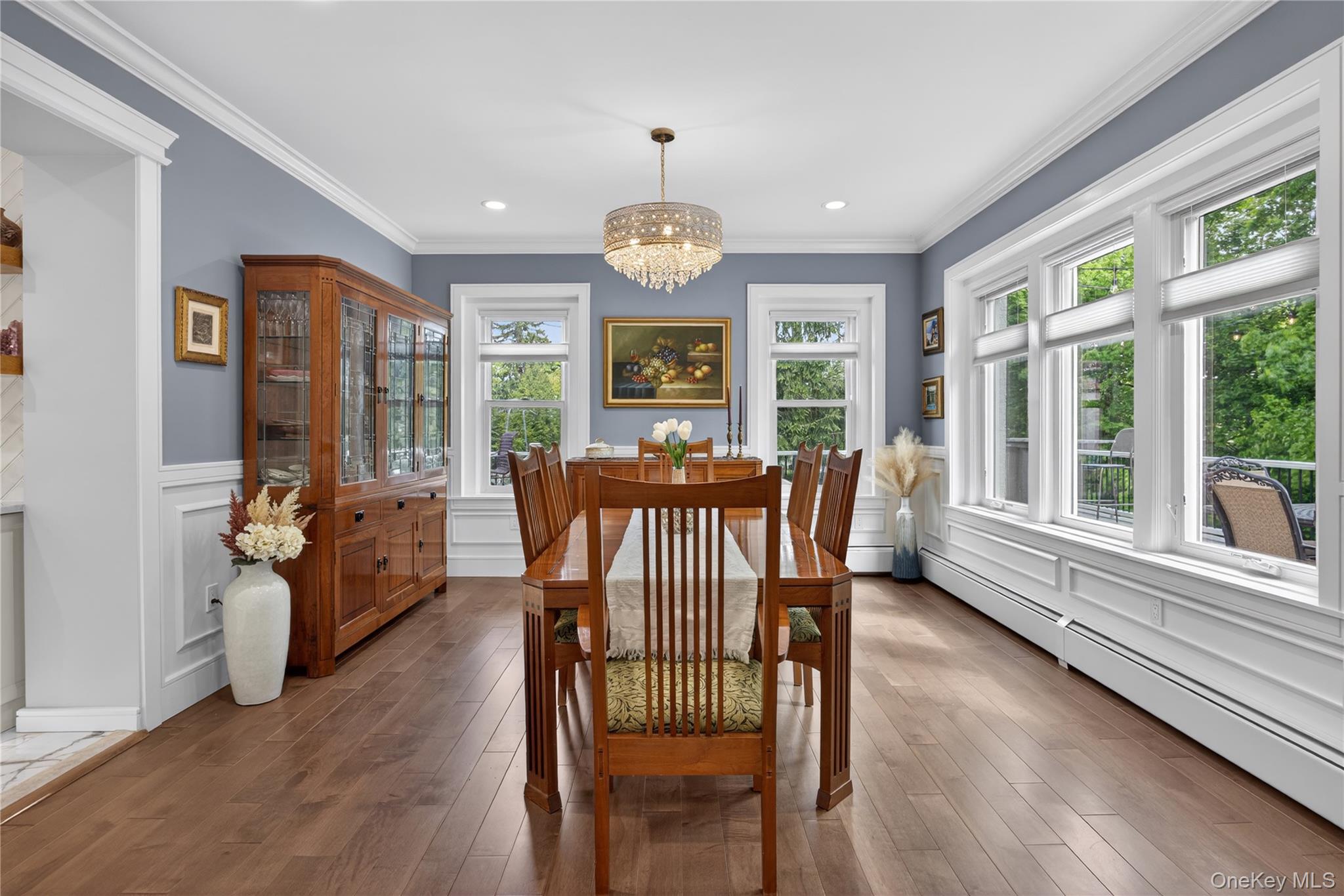 109 W Park Avenue Property Photo 17