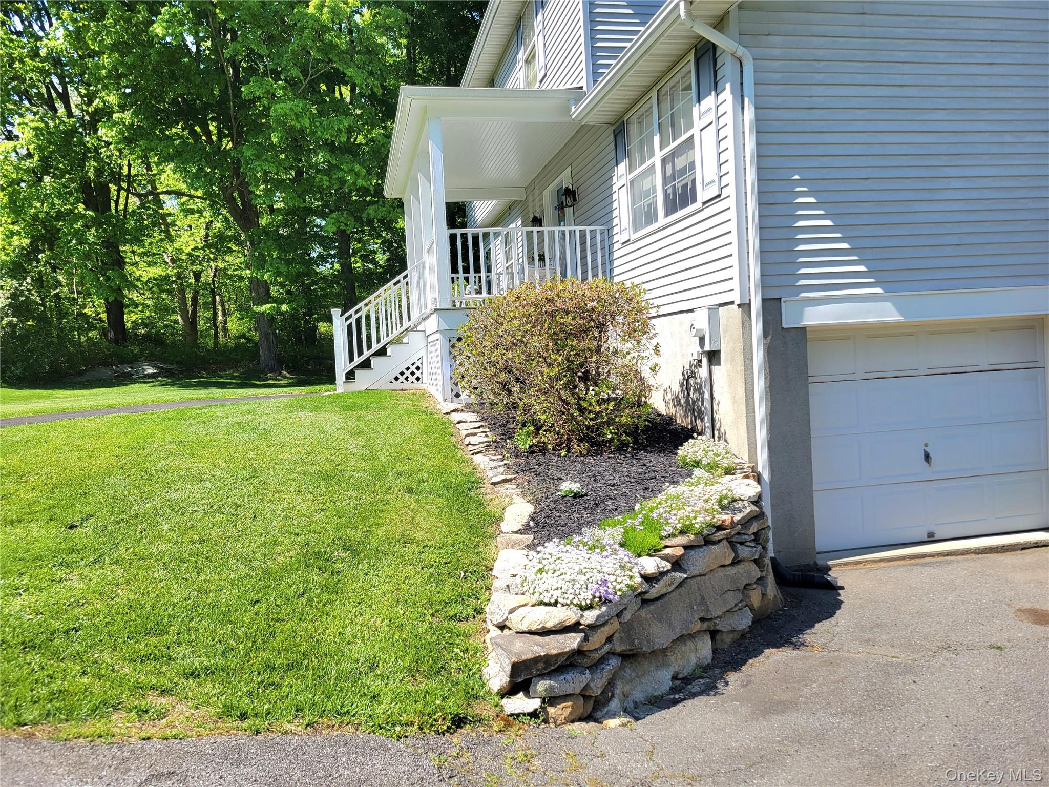 2 Stonewall Drive Property Photo 24