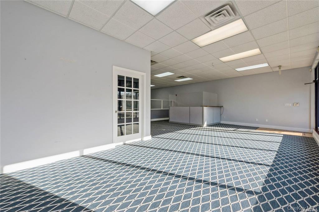 240 Glen Head Road 2 Property Photo 4
