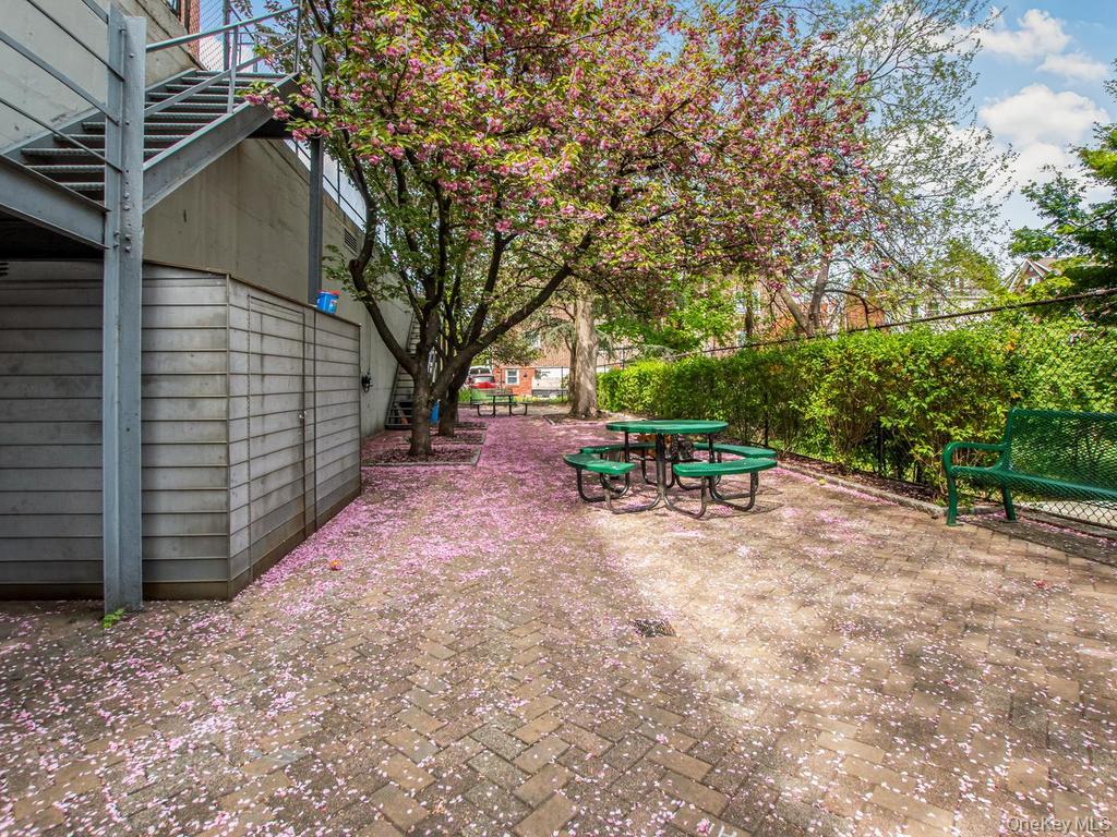 6300 Riverdale Avenue 3k Property Photo 10