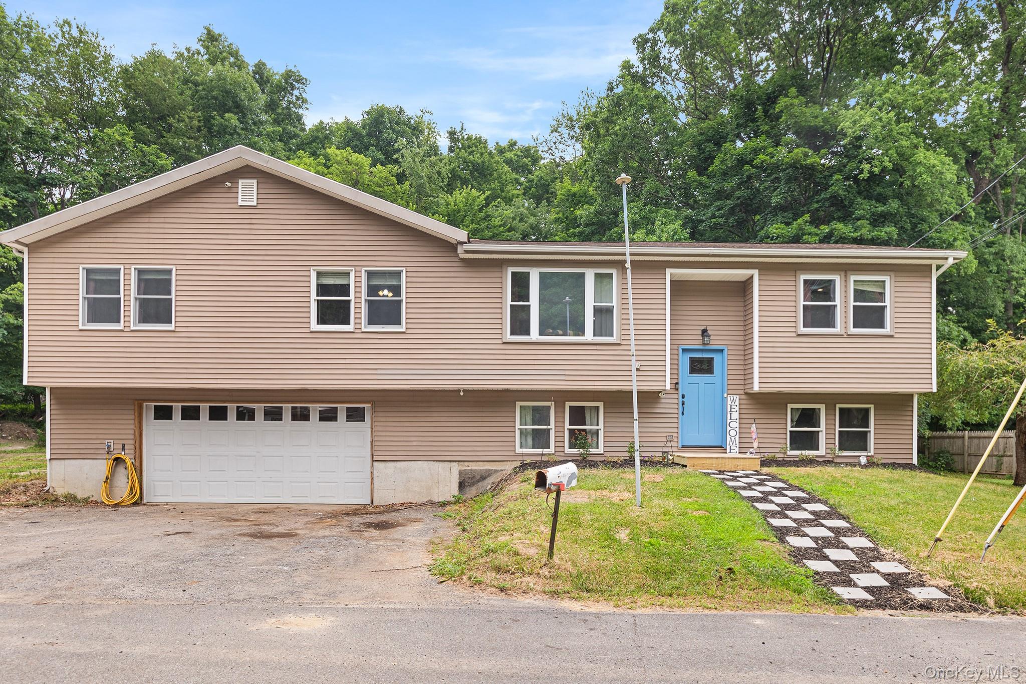 22 Hill View Road Property Photo 1