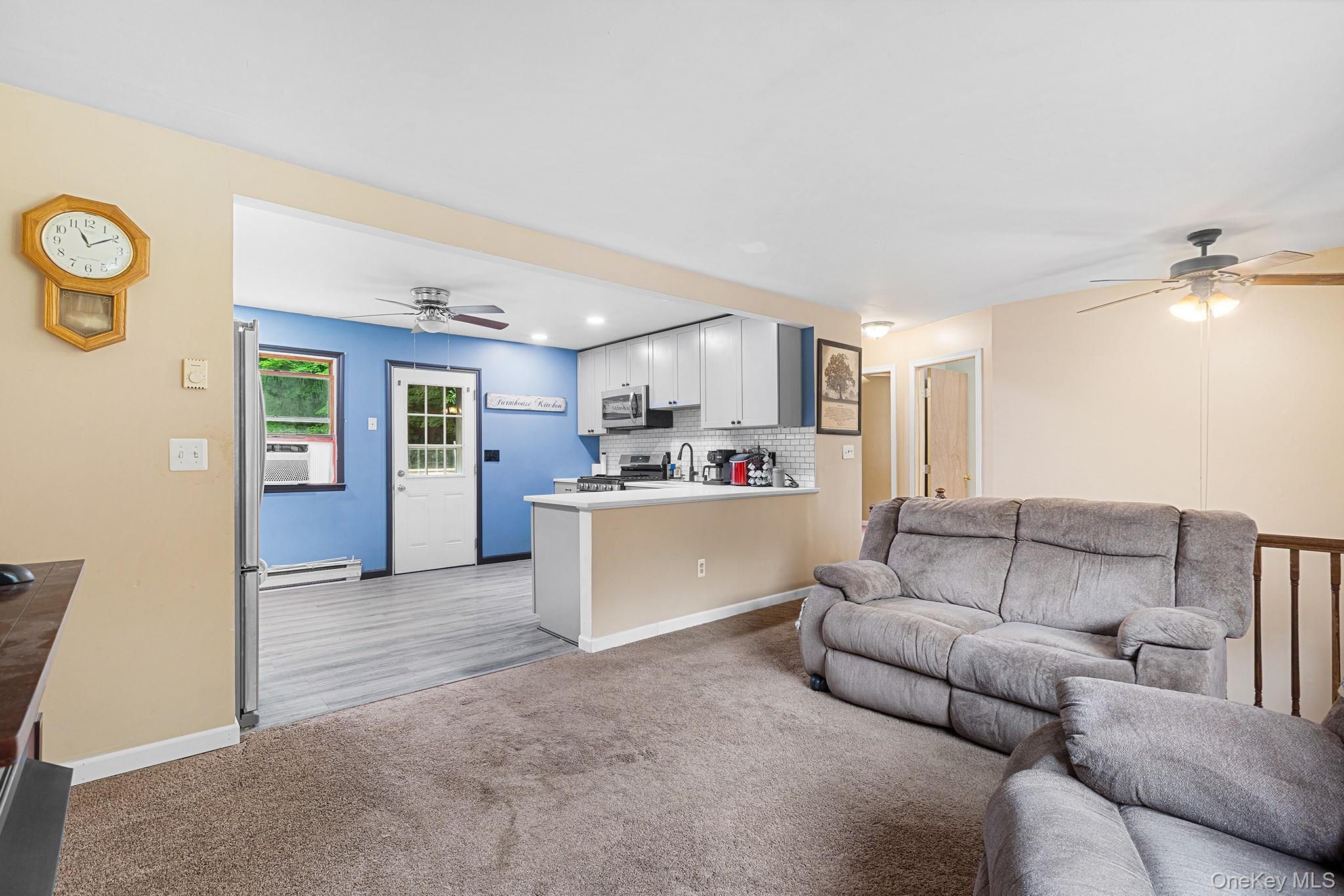 22 Hill View Road Property Photo 5