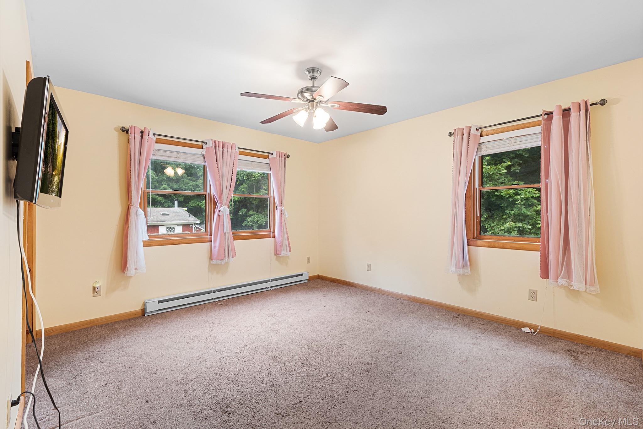 22 Hill View Road Property Photo 16