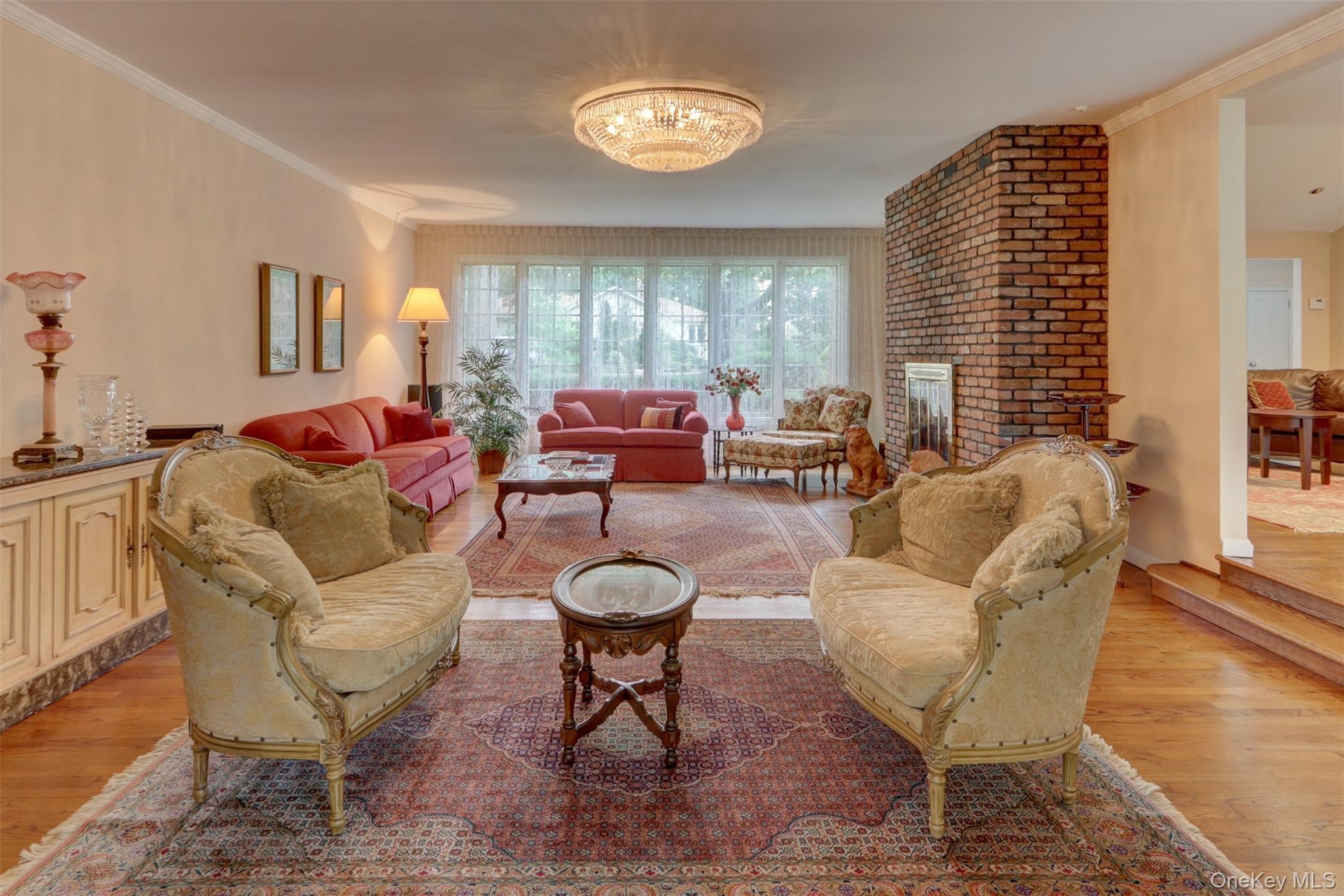 71 Knollwood Road Property Photo 8