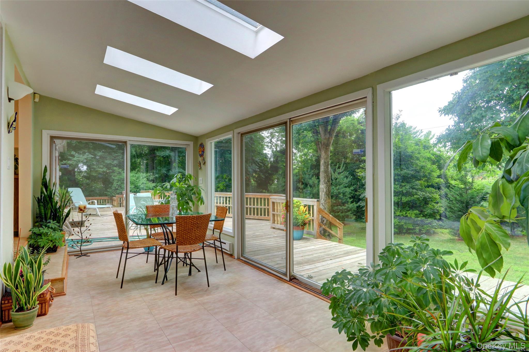 71 Knollwood Road Property Photo 11