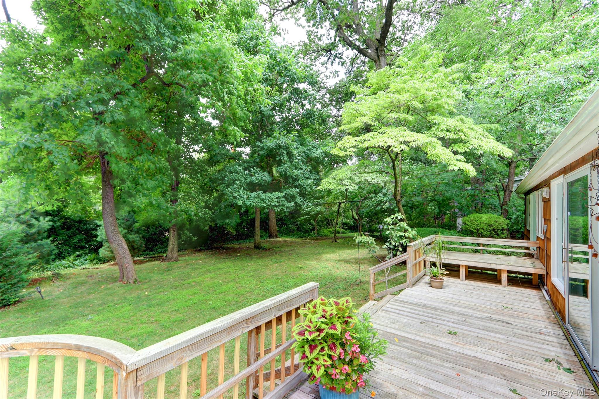 71 Knollwood Road Property Photo 17