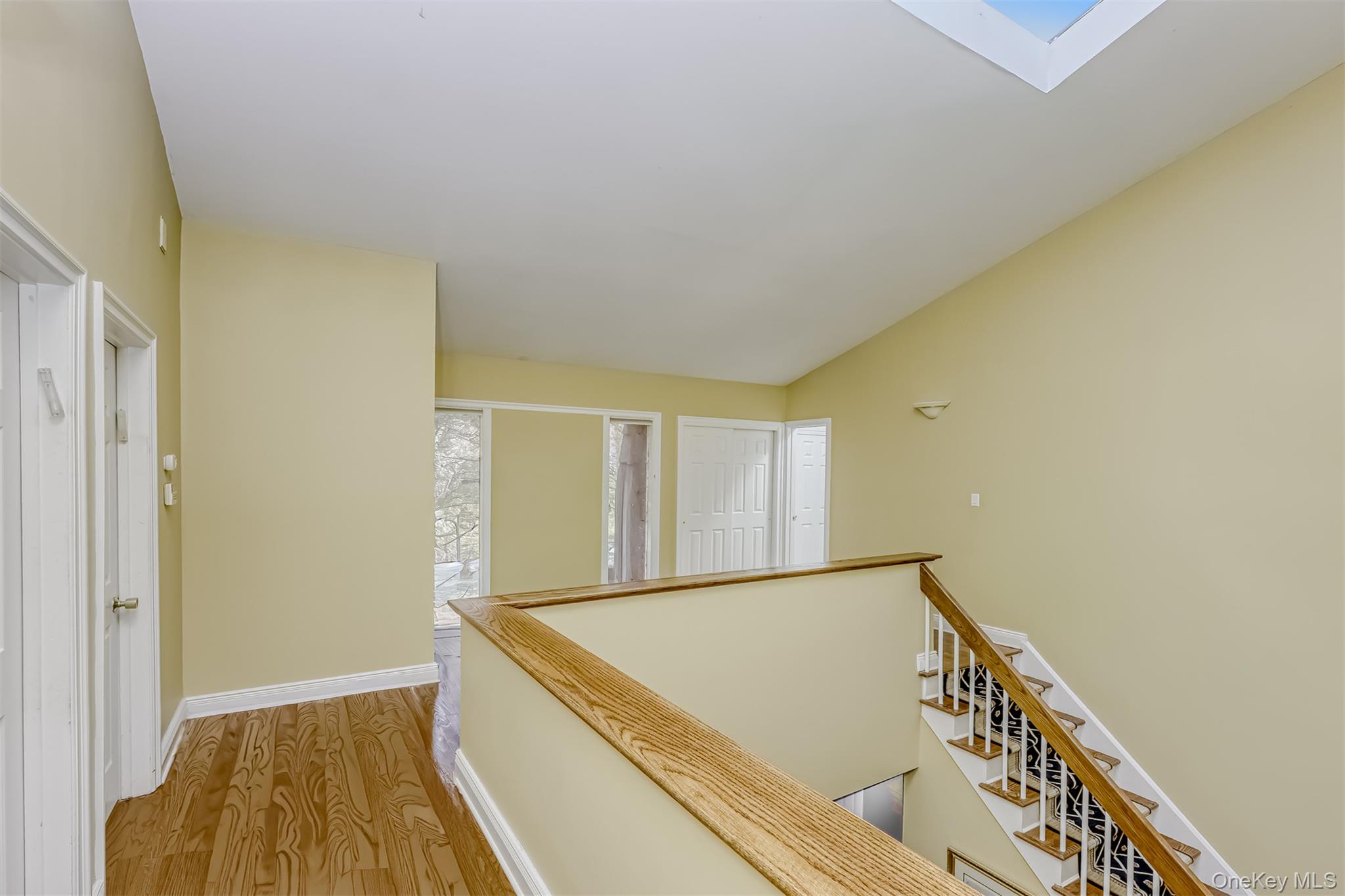 8 Kings Gate Road Property Photo 11