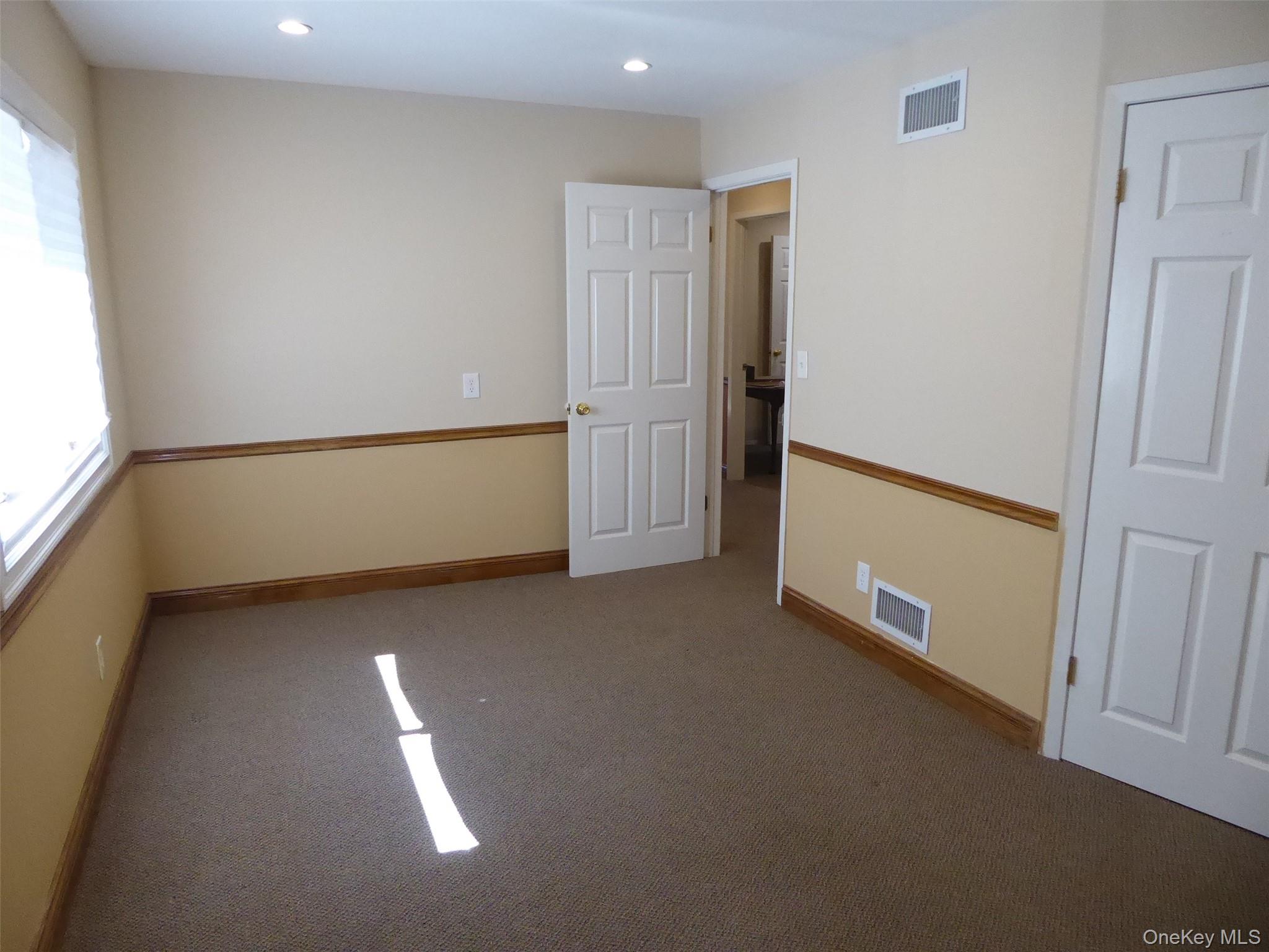 122 Forest Avenue Rear Property Photo 11