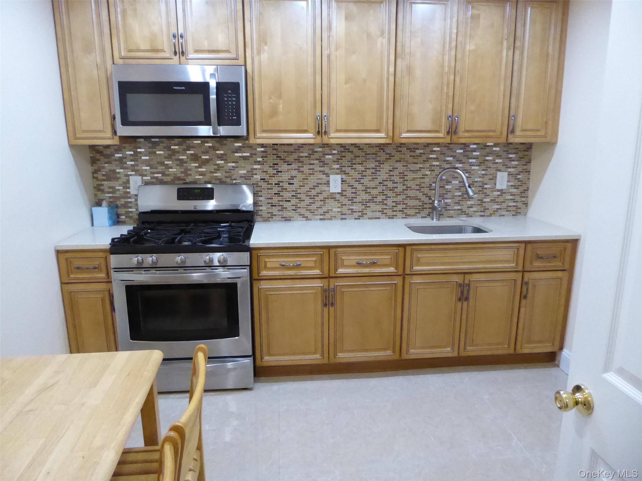 122 Forest Avenue Rear Property Photo 12