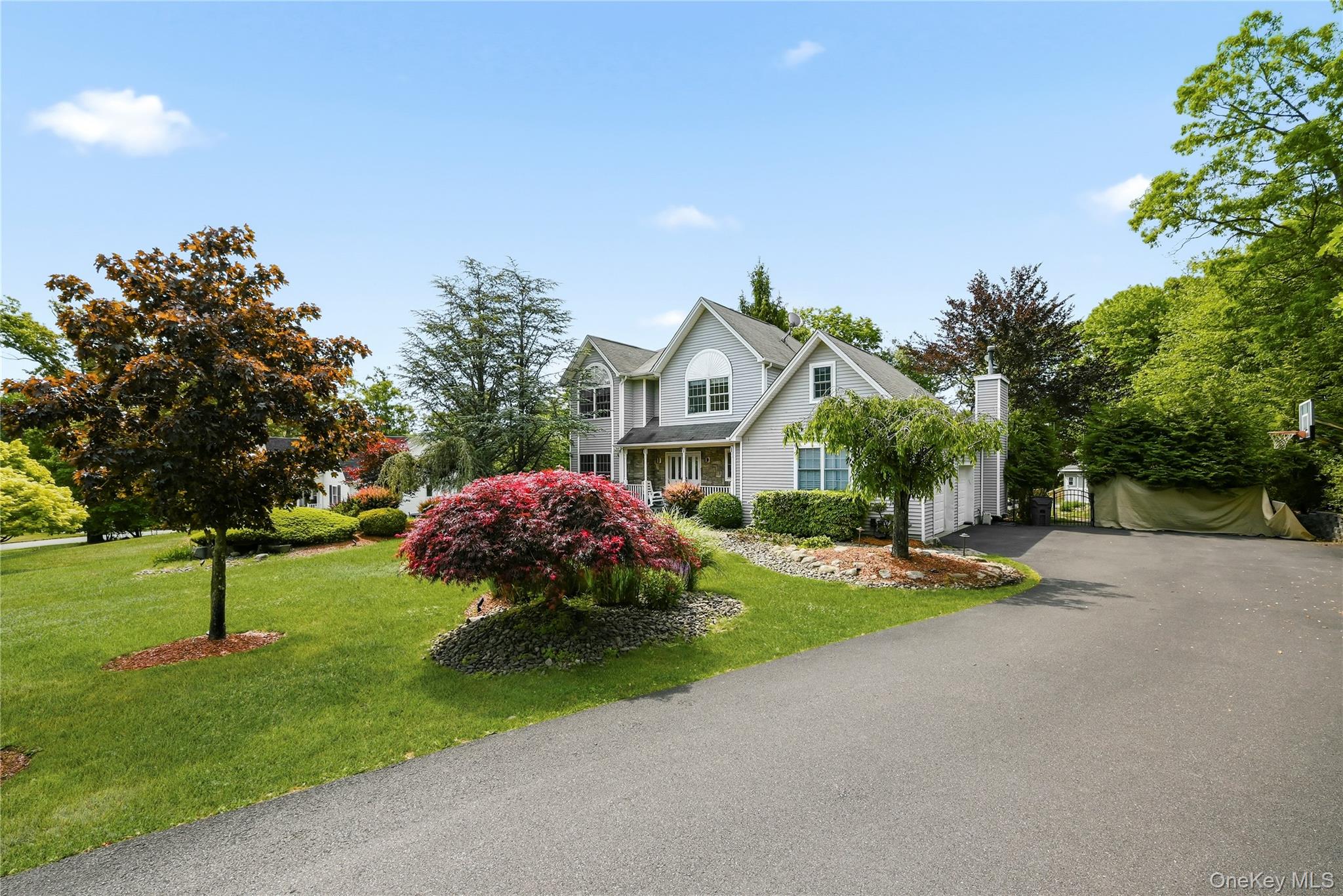11 Country Hollow Property Photo 1