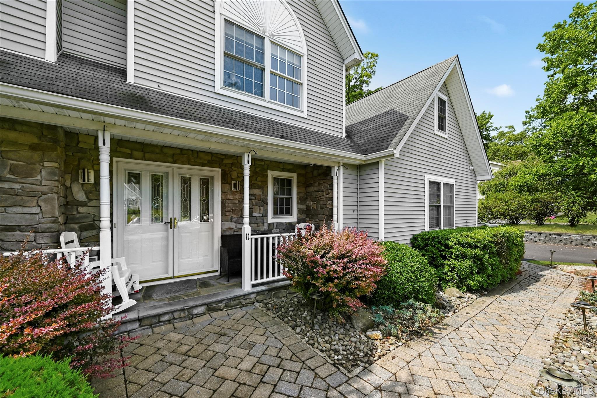 11 Country Hollow Property Photo 4