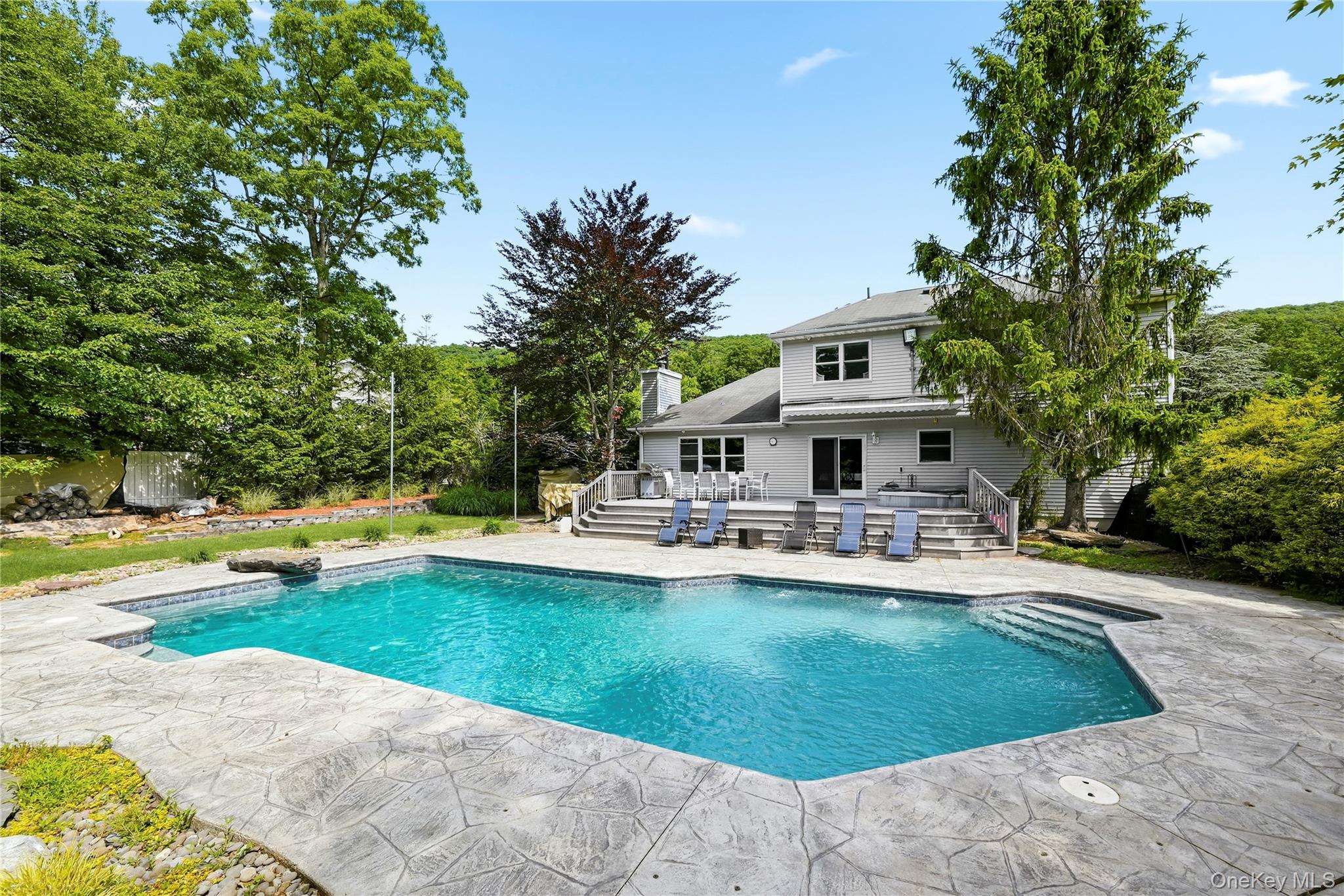 11 Country Hollow Property Photo 43
