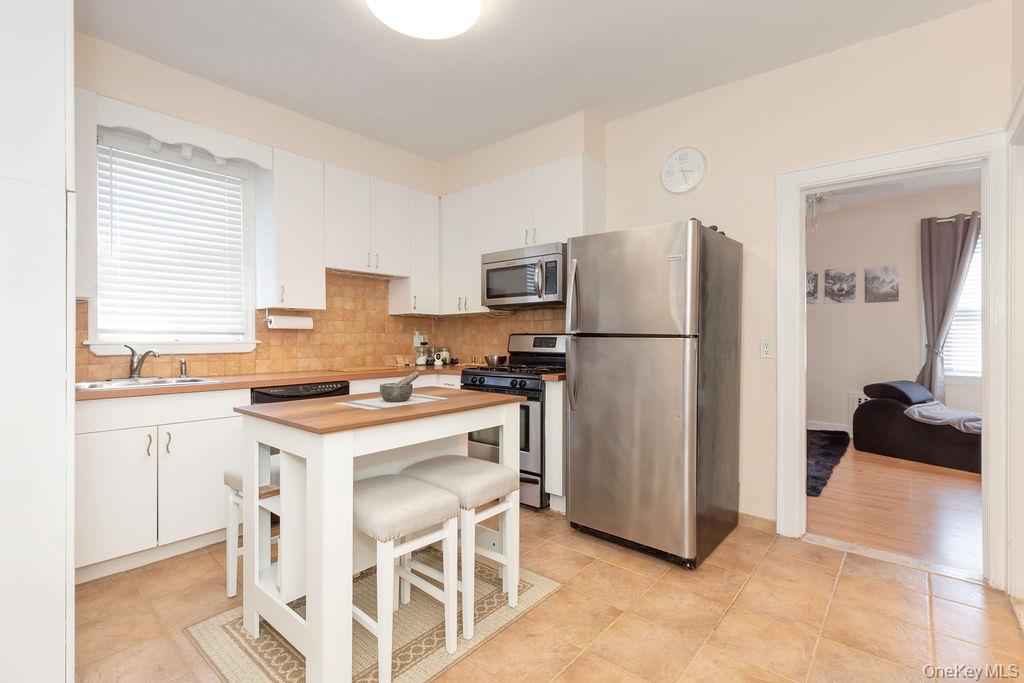 1332 129th Street Property Photo 14