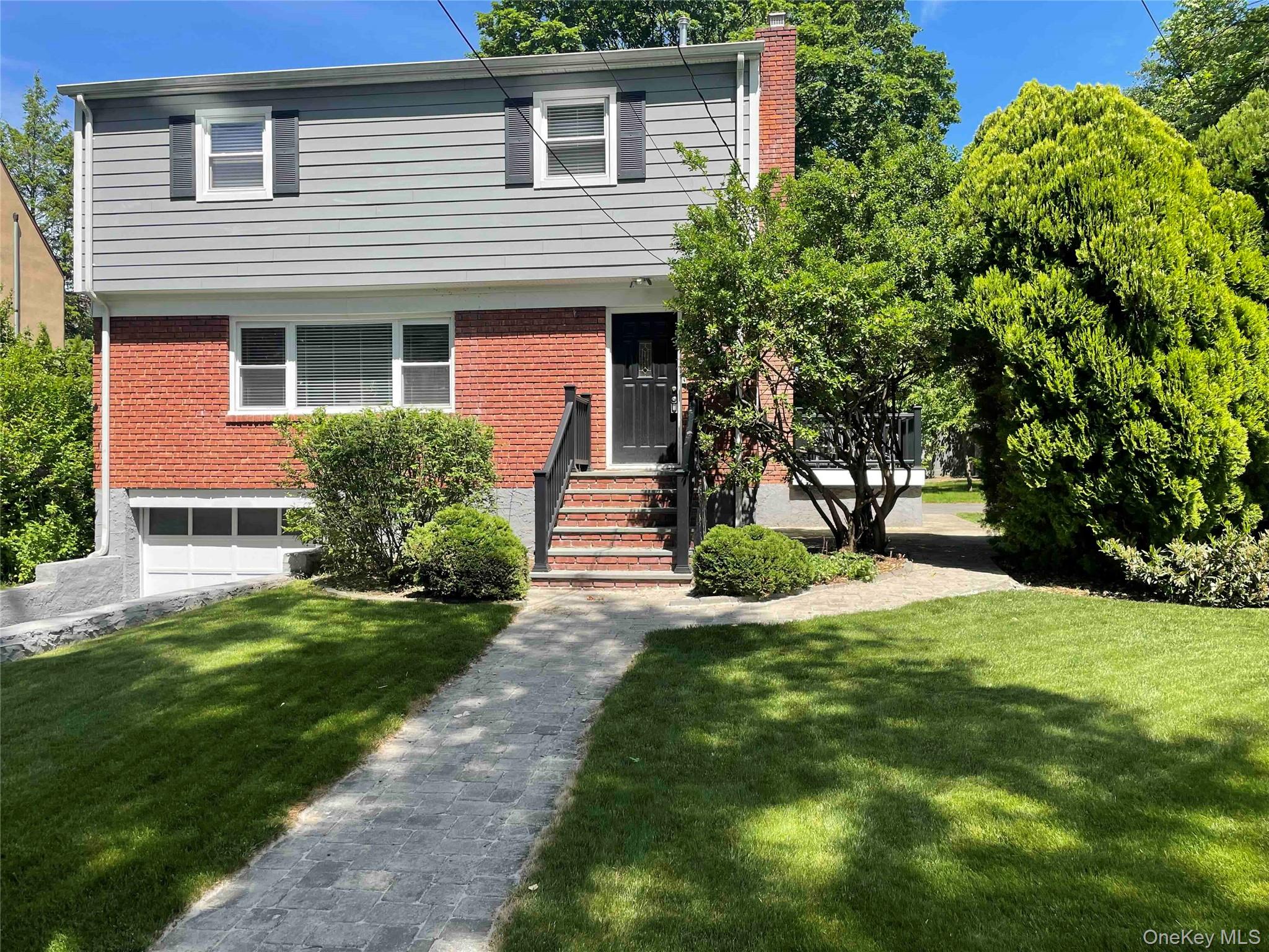 29 Oakdale Avenue Property Photo 1
