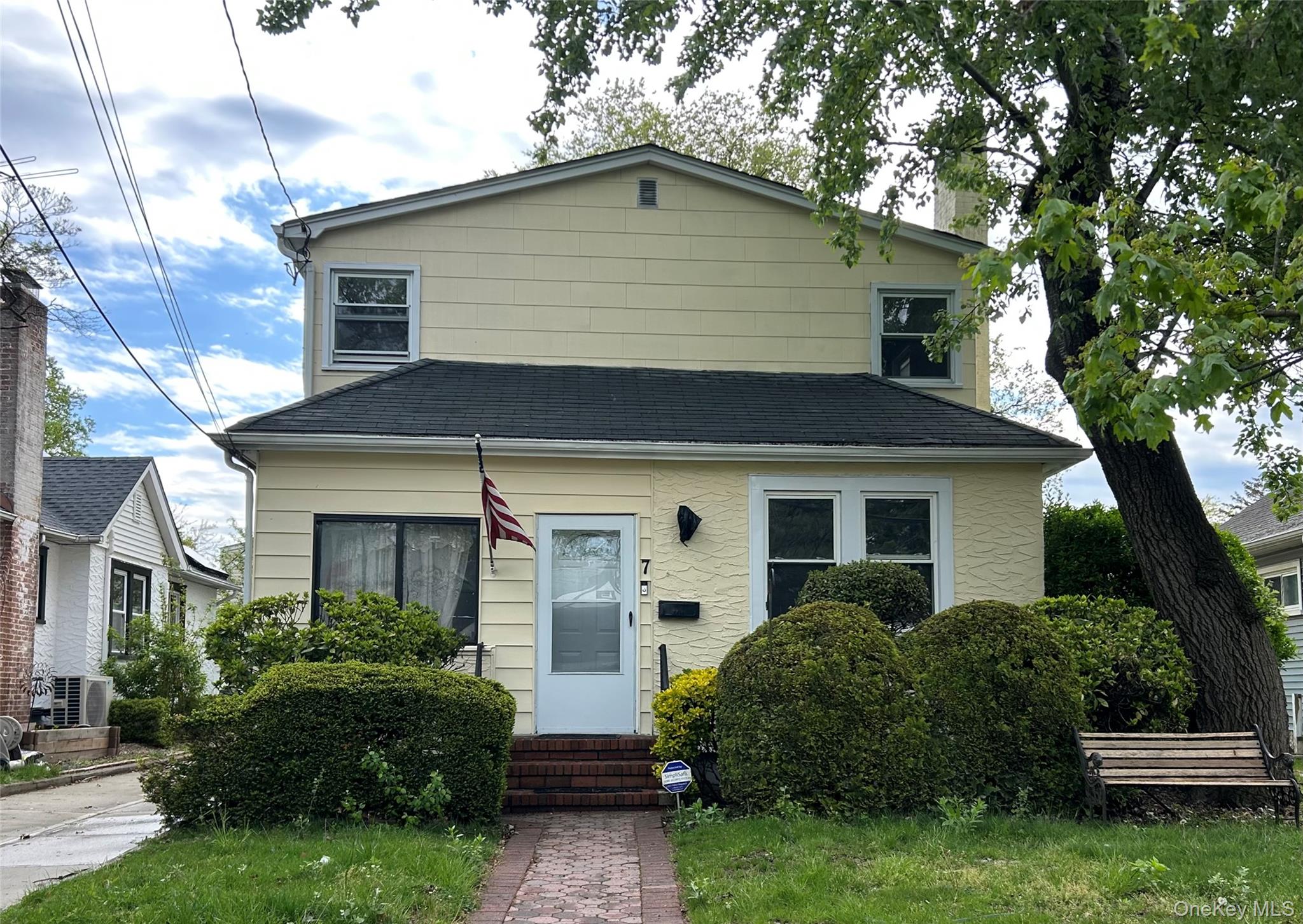 7 Bristol Street Property Photo 2